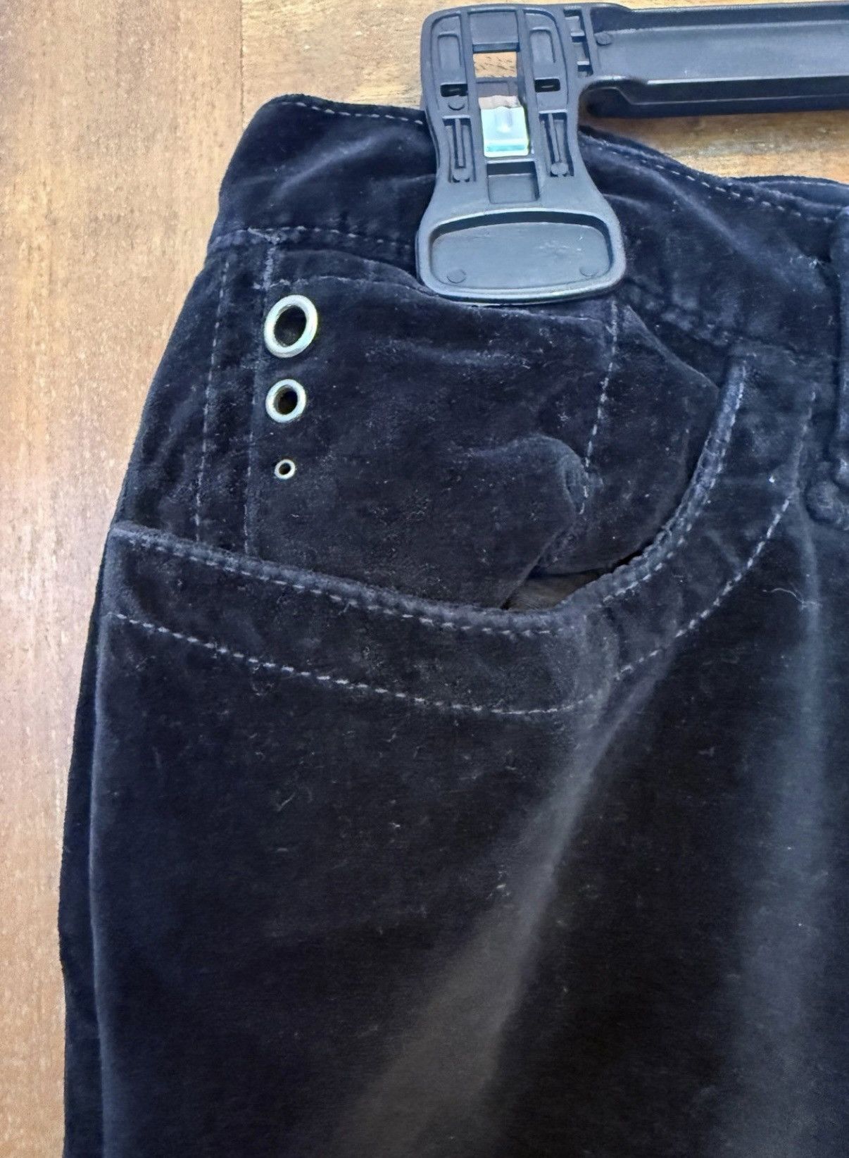 Lucky Brand Lucky Brand Y2K Vtg Black Velvet LOW RISE Wide Leg Pant Size 28" / US 6 / IT 42 - 3 Thumbnail