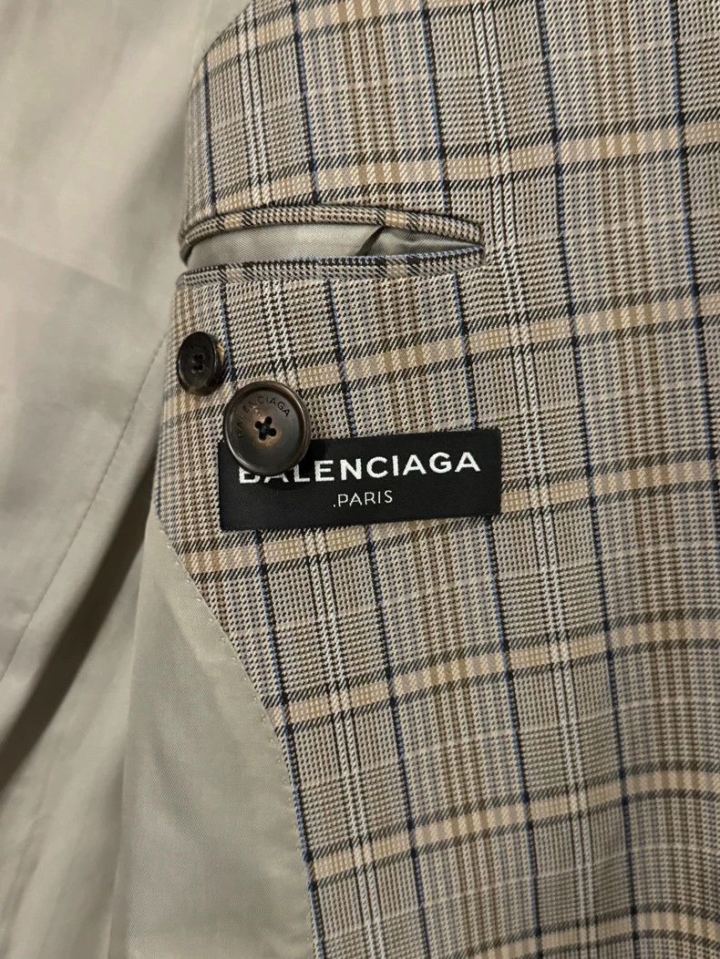 Balenciaga Balenciaga Checked Long Coat Size US L / EU 52-54 / 3 - 4 Thumbnail