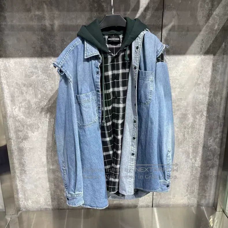 Balenciaga Balenciaga Fake Two-Piece Cowhide Jacket Size XS / US 0-2 / IT 36-38 - 1 Thumbnail