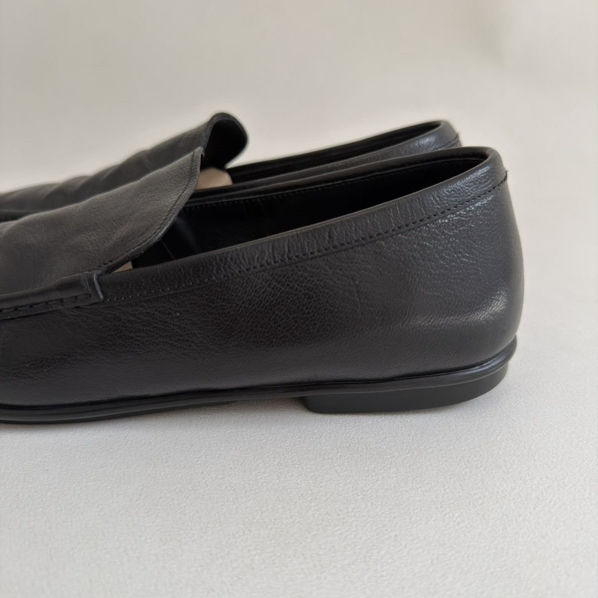 Prada Tumbled Black Leather ‘Low Profile’ Loafers Size US 9 / EU 42 - 12 Thumbnail