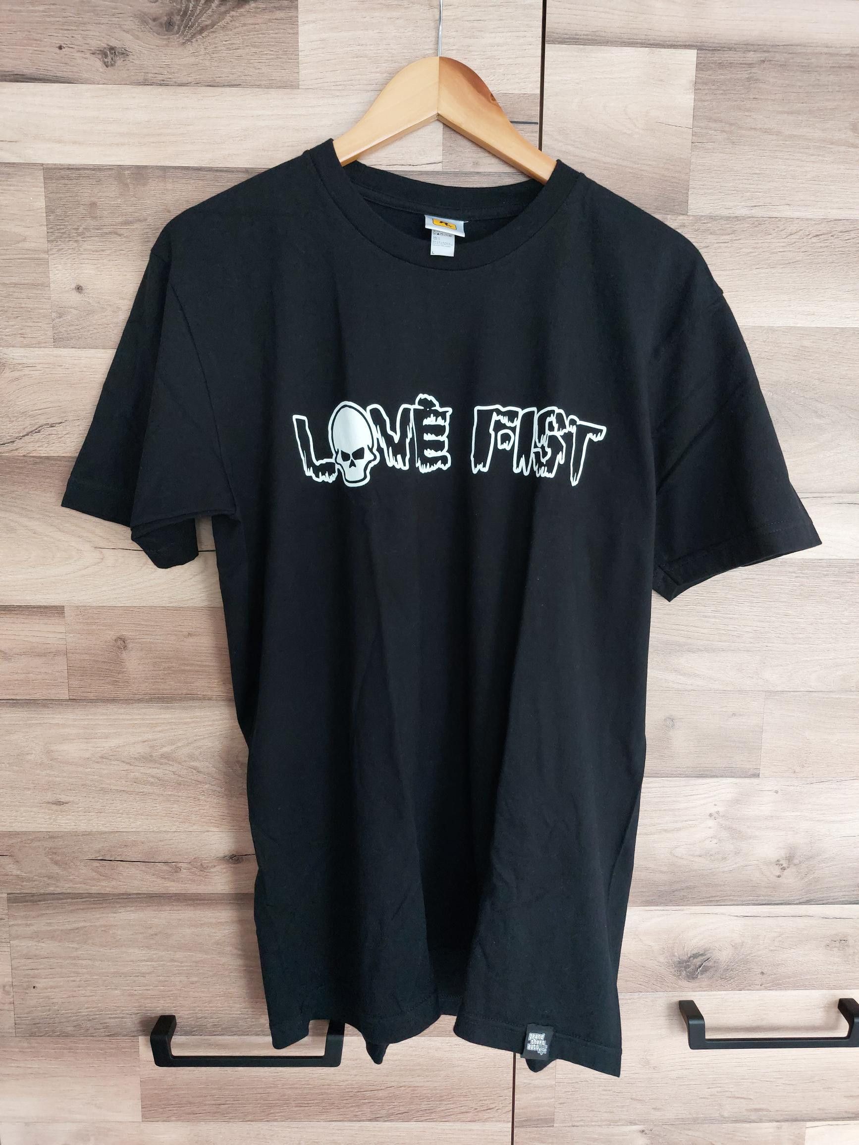 Rockstar Games Grand Theft Auto V Love Fist Rockstar Games T-shirt size L Size US L / EU 52-54 / 3 - 1 Thumbnail