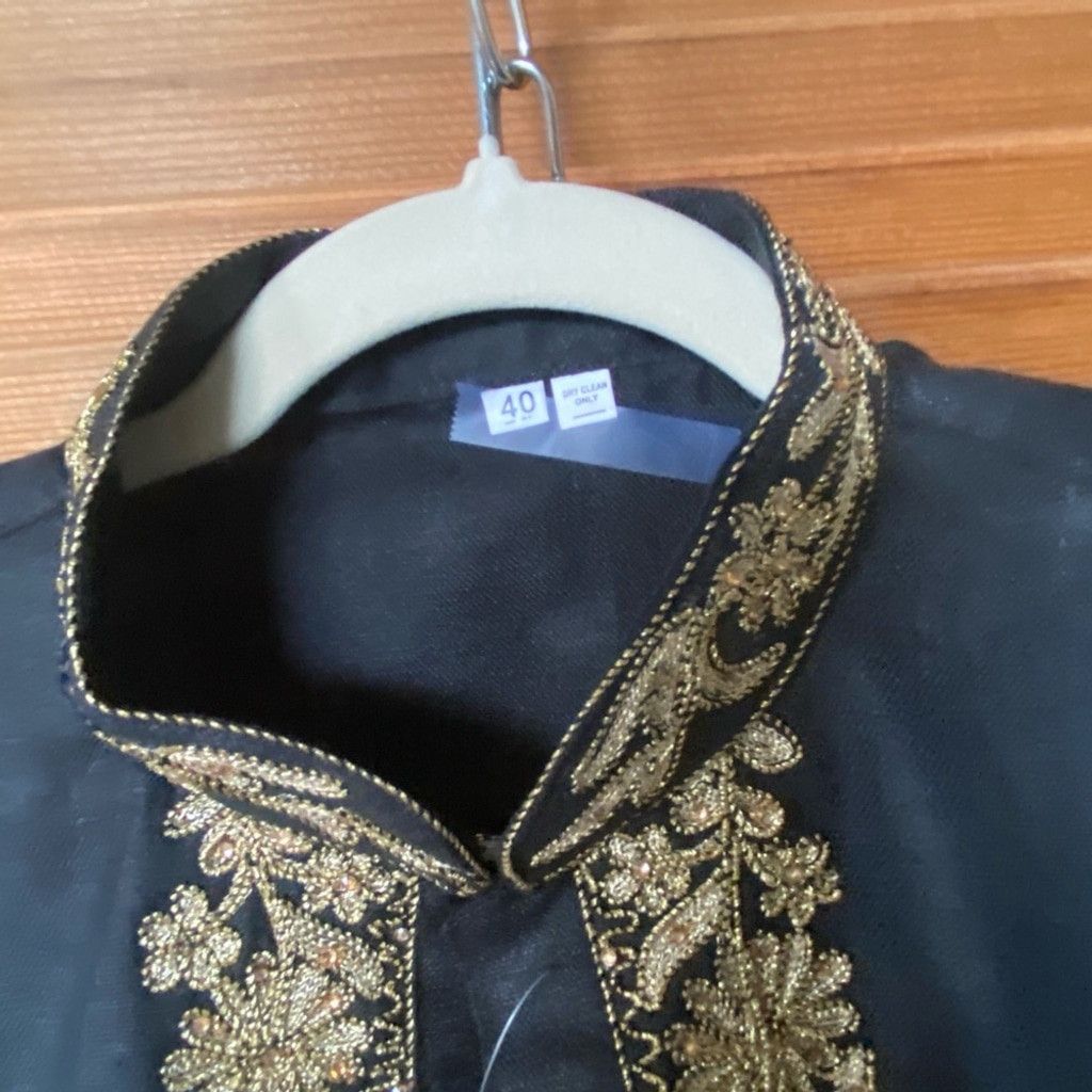 The Unbranded Brand Elegant Black Embroidered Kurta Gold size 40 Size US S / EU 44-46 / 1 - 2 Thumbnail
