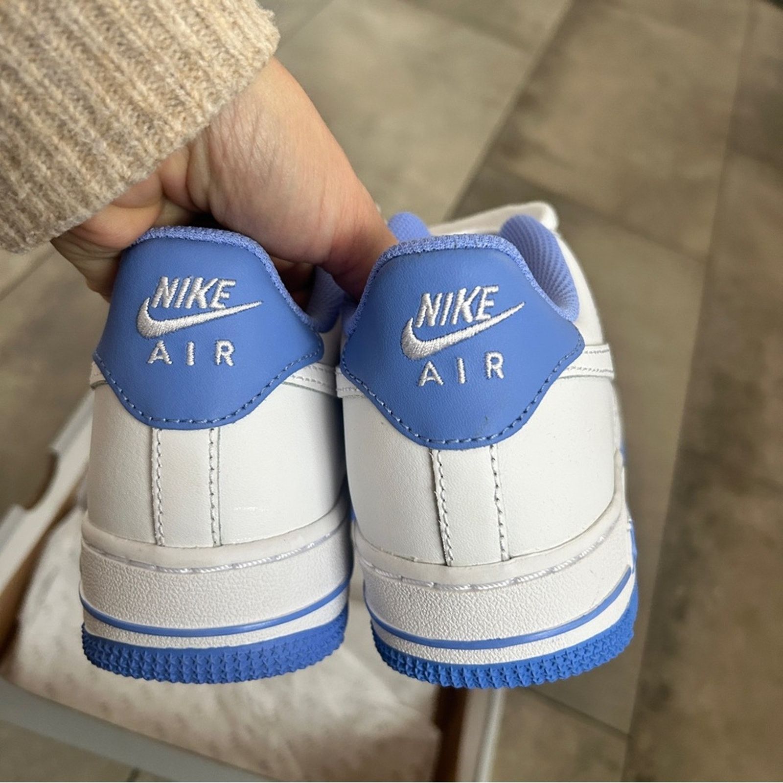 Nike NEW Nike Air Force 1 Low white light blue GS 5.5 youth 7 W Size US 7 / IT 37 - 8 Thumbnail