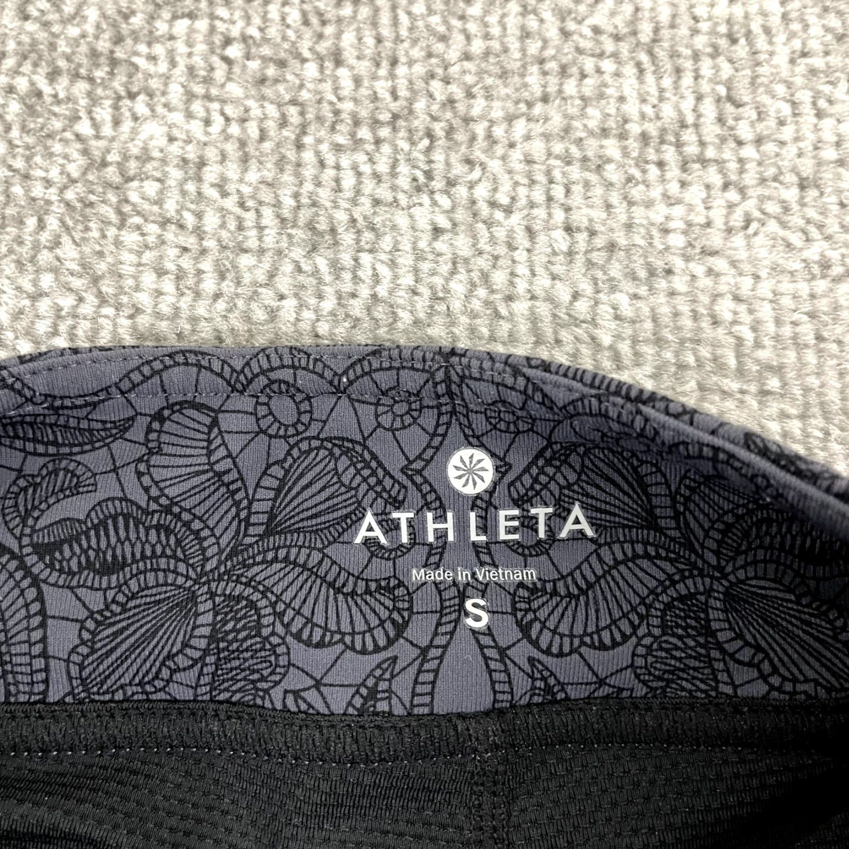 Athleta ATHLETA Skort Womens Small 4" Lined Everyday Tennis Golf Gray Floral Geometric Size ONE SIZE - 3 Thumbnail