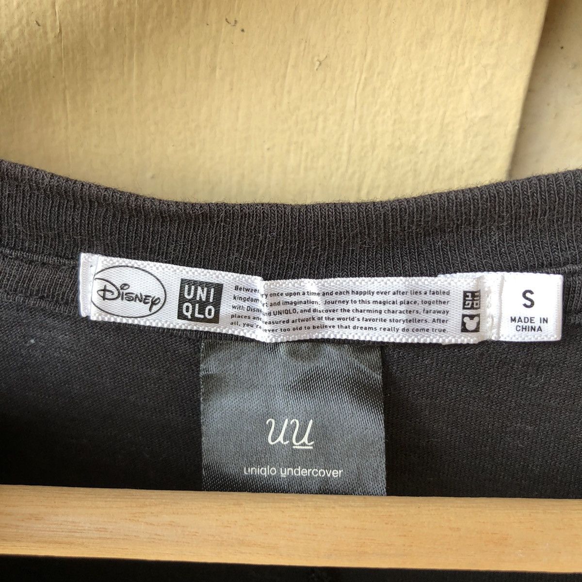 Undercover Mickey Mouse Uniqlo Undercover Tshirt Size S / US 4 / IT 40 - 4 Thumbnail