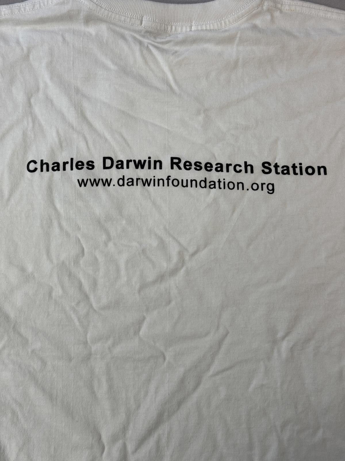 Designer VTG Charles Darwin T-shirt Research Station Galapagos Tee -M Size US M / EU 48-50 / 2 - 5 Thumbnail