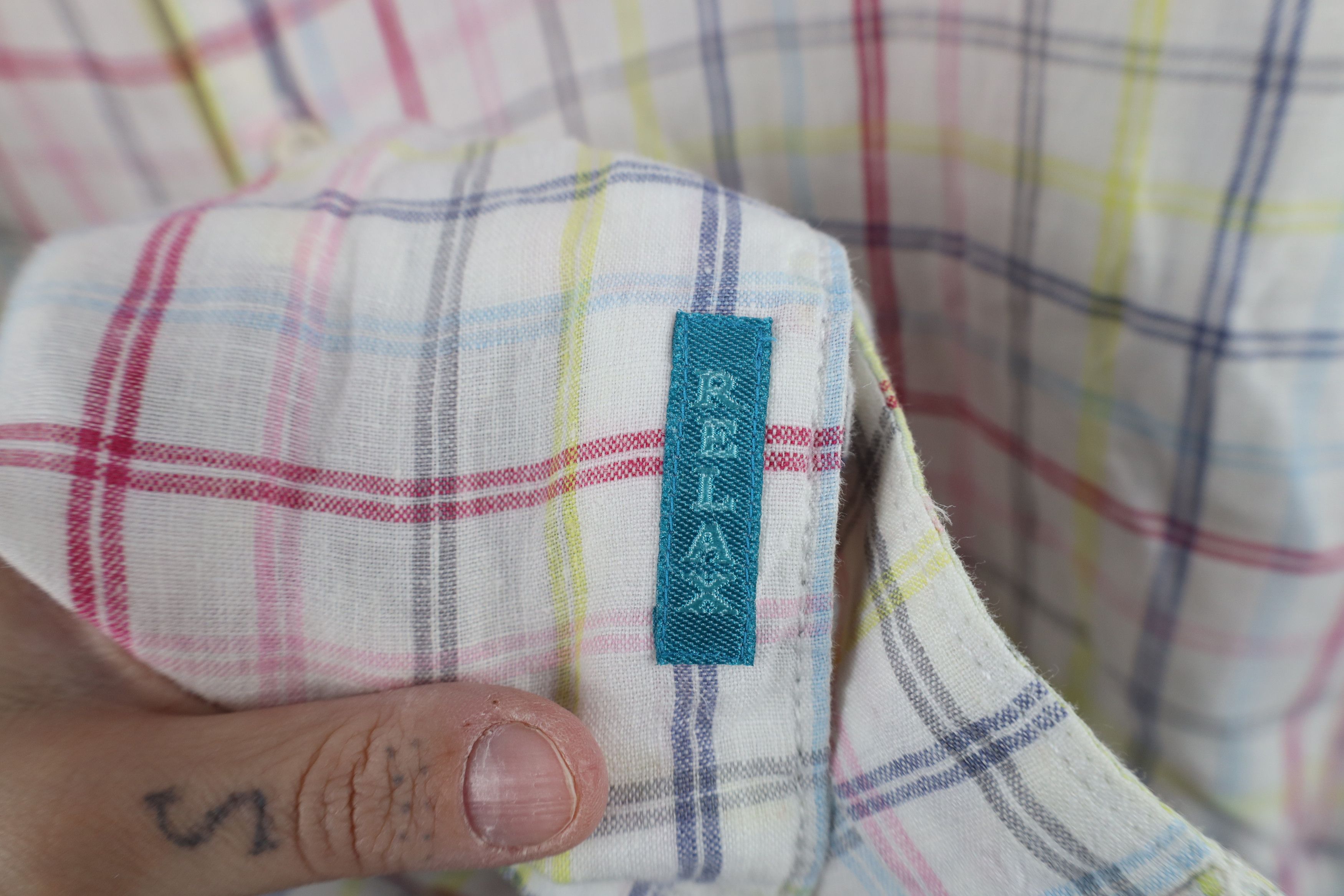 Tommy Bahama Vintage Tommy Bahama Rainbow Plaid Collared Button Shirt Size US XXL / EU 58 / 5 - 4 Thumbnail