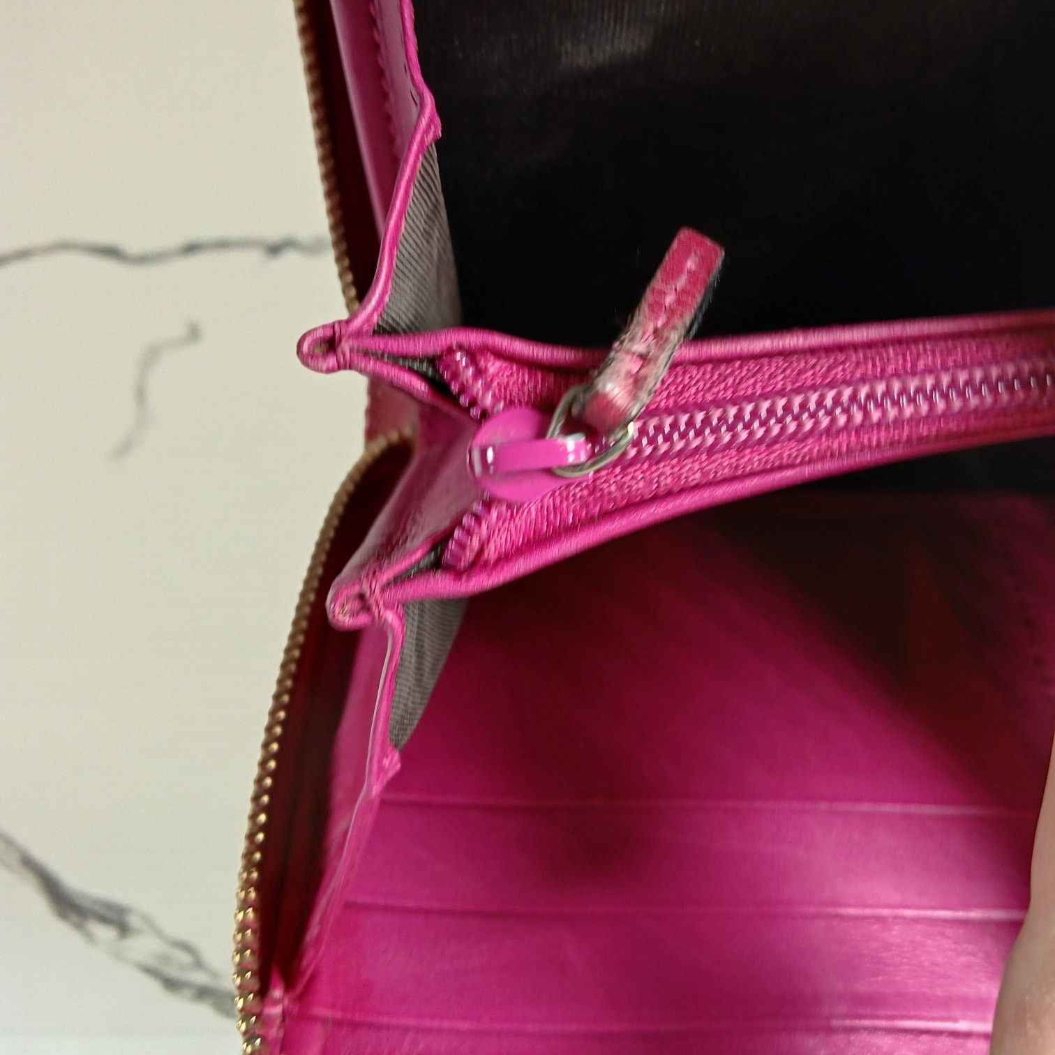 Gucci Gucci Shima GG Belted Zip Around Pink Enamel Leather Wallet Size ONE SIZE - 13 Thumbnail