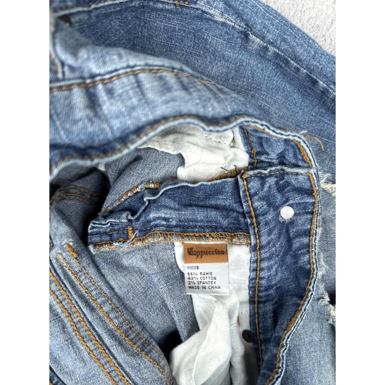 Vintage Cappuccino Jeans Bootcut Juniors 7 Blue Med Wash Low Rise Stretch Ripped Embroidered Back Pockets 5-Pocket Denim Casual Pants Womens Size 28" / US 6 / IT 42 - 7 Thumbnail