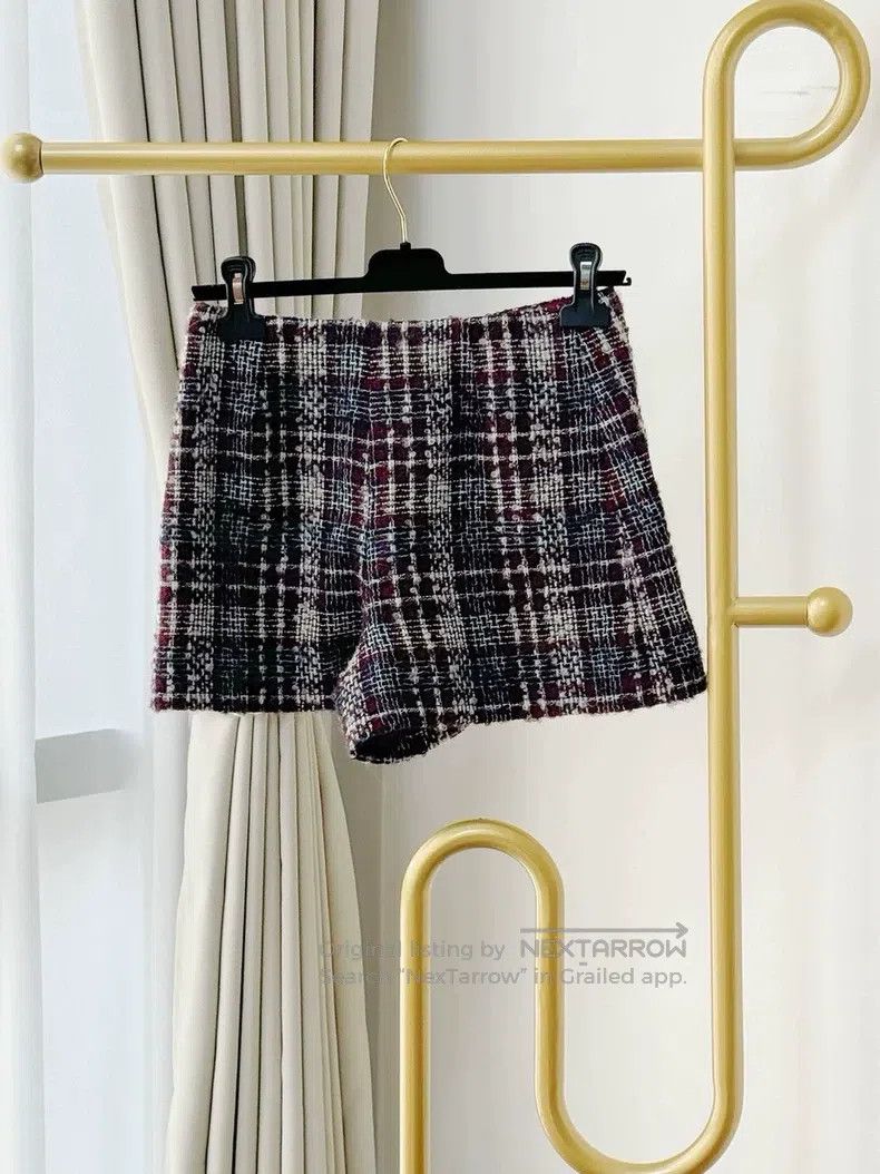 Chanel Chanel Wool twill soft tweed red bottom milky white navy b Size 42" / US 20 - 2 Thumbnail