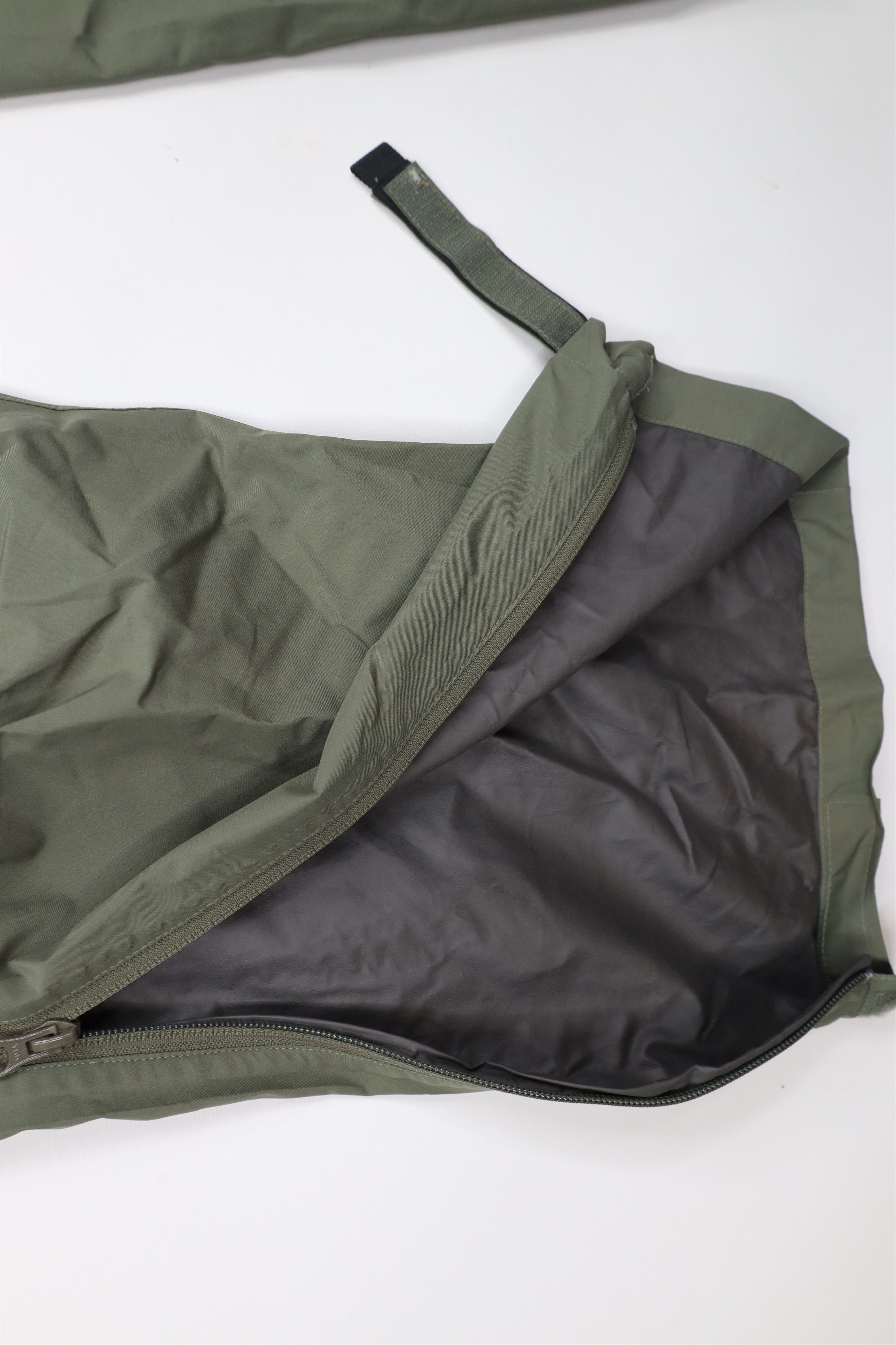 Cabelas × Vintage Vintage Cabelas Waterproof Outdoor Trail Rain Pants Green Size US 34 / EU 50 - 6 Thumbnail