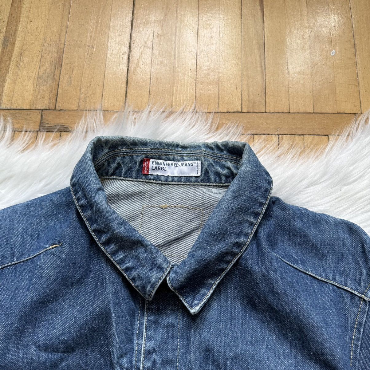 Levi's 📌 Vintage Levi’s Engineered 2000’s Denim Trucker Jacket Size US L / EU 52-54 / 3 - 4 Thumbnail