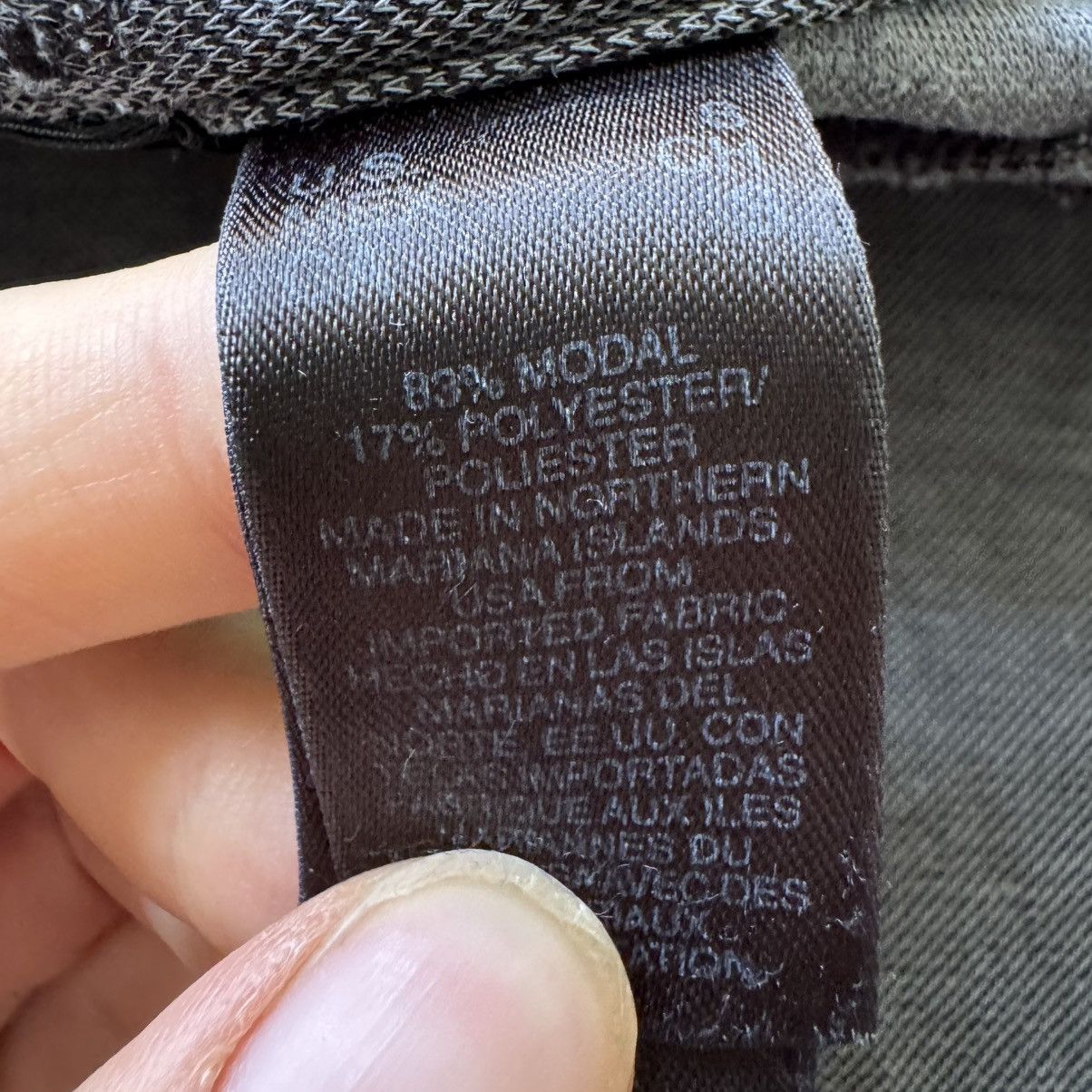 Liz Claiborne Claiborne Modal Lightweight T-Shirt Size US L / EU 52-54 / 3 - 6 Thumbnail