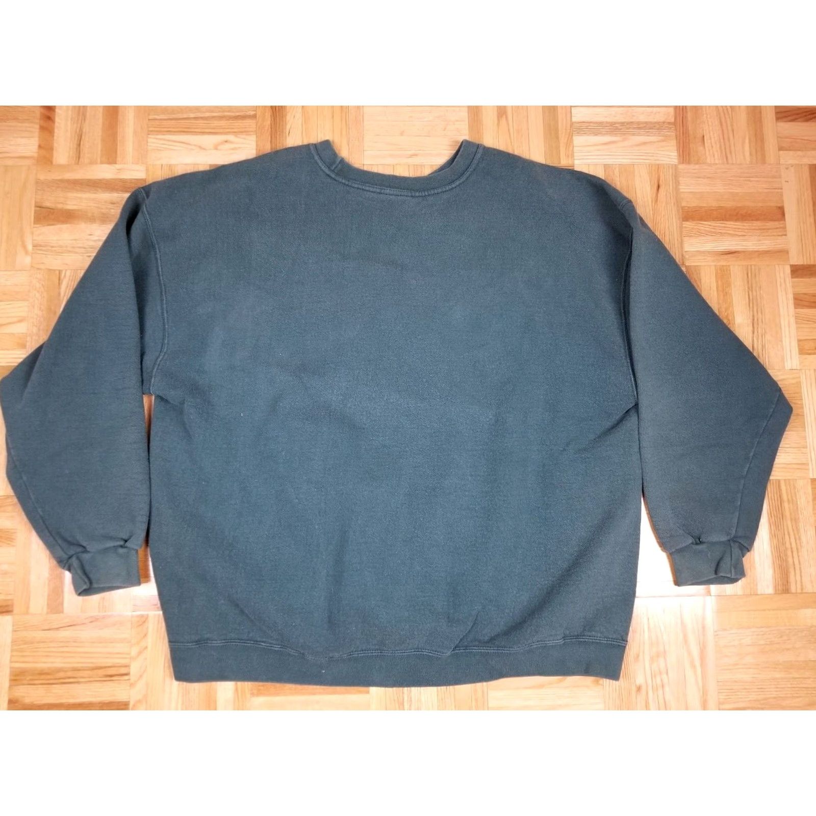 Nike VINTAGE Nike Corner Swoosh Green Crewneck Sweatshirt 2XL Men's Shirt Pullover Cross Shoulder 27 Inch Size US XXL / EU 58 / 5 - 4 Thumbnail