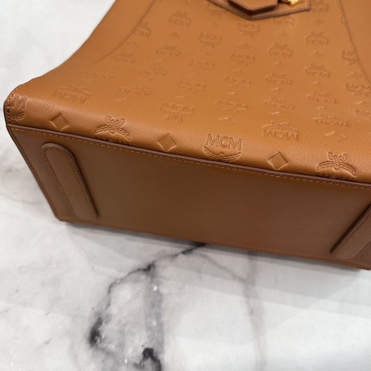 MCM NEW MCM COGNAC MONOGRAM CROSSBODY/SHOULDER BAG Size ONE SIZE - 3 Thumbnail