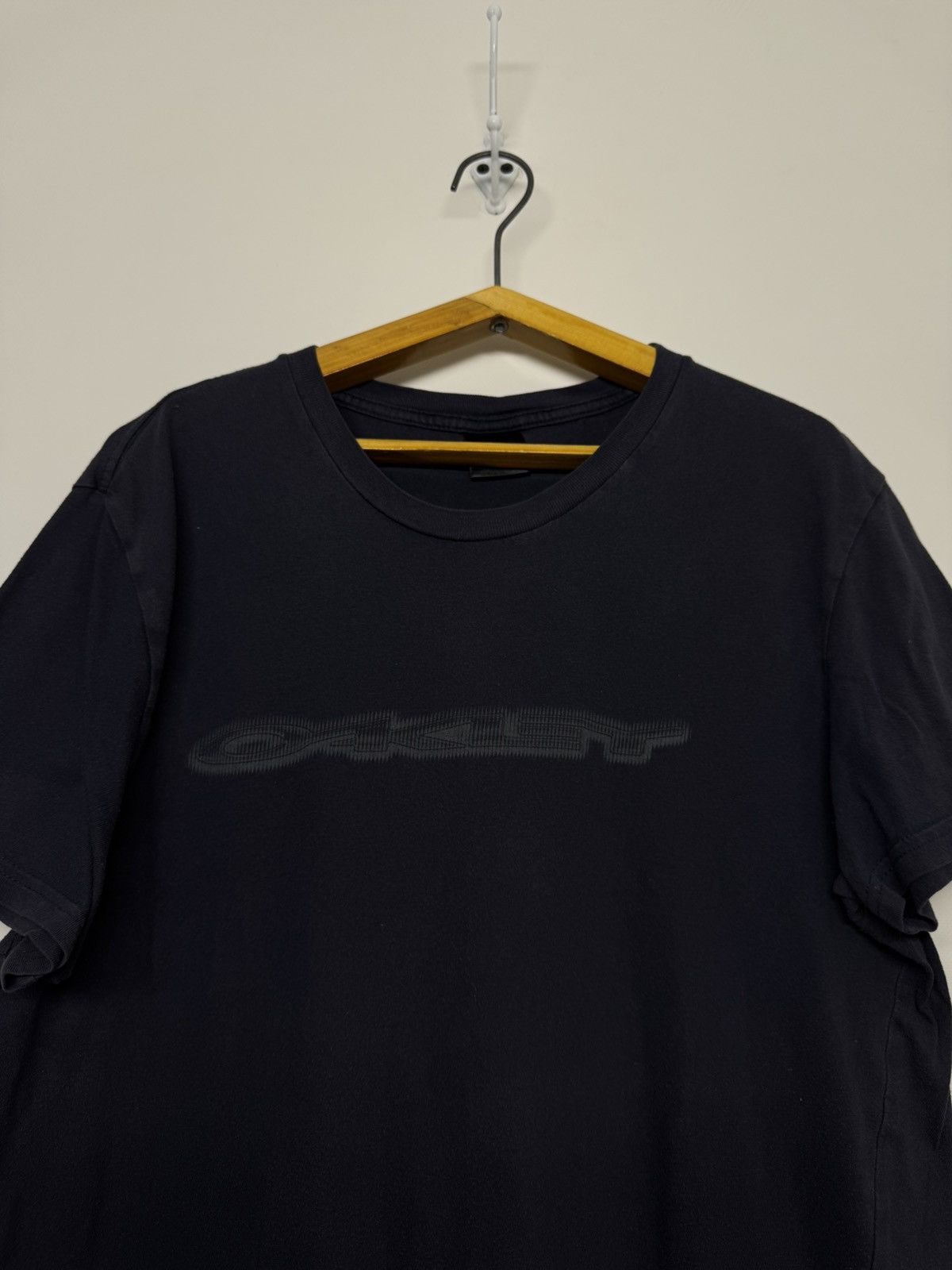 Oakley Vintage Y2k Oakley Big Logo T-Shirt Size US M / EU 48-50 / 2 - 1 Thumbnail