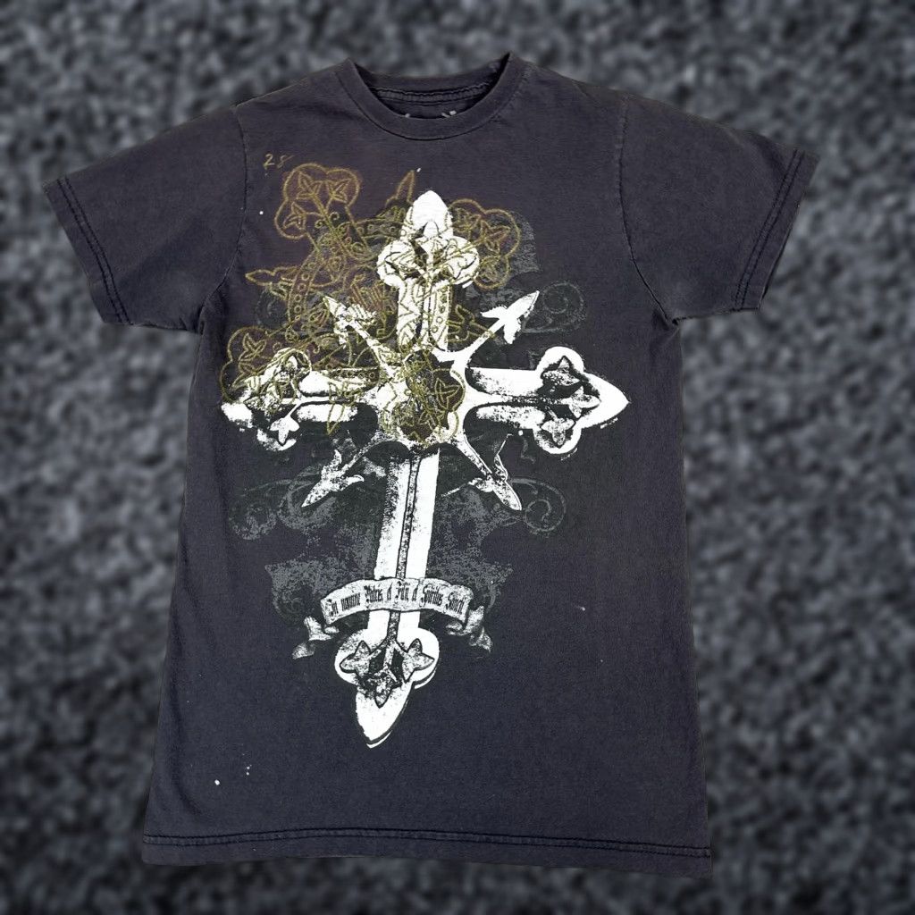 Vintage Sanctify Shirt Mens Small Black Graphic Cross Sword Christian Gothic Tee Size US S / EU 44-46 / 1 - 1 Thumbnail