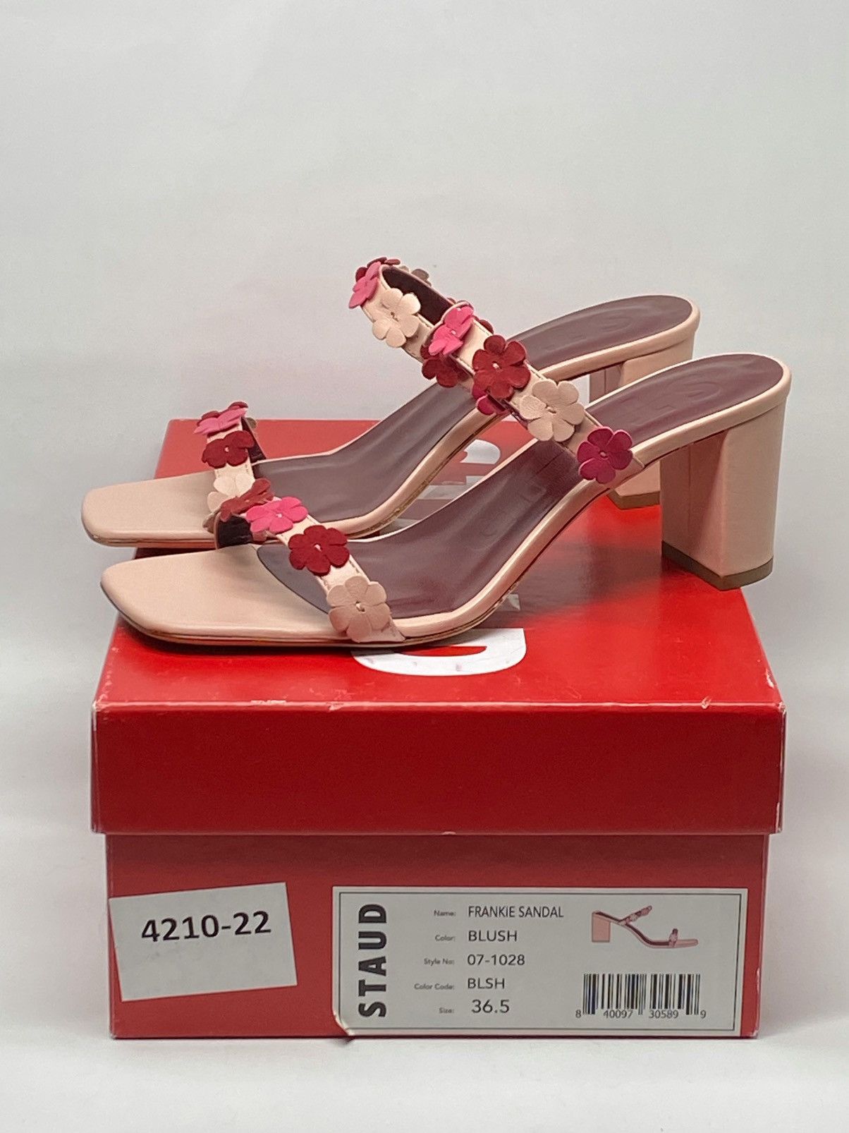 Staud STAUD Floral Leather Sandals size 36.5 Size US 6.5 / IT 36.5 - 9 Thumbnail