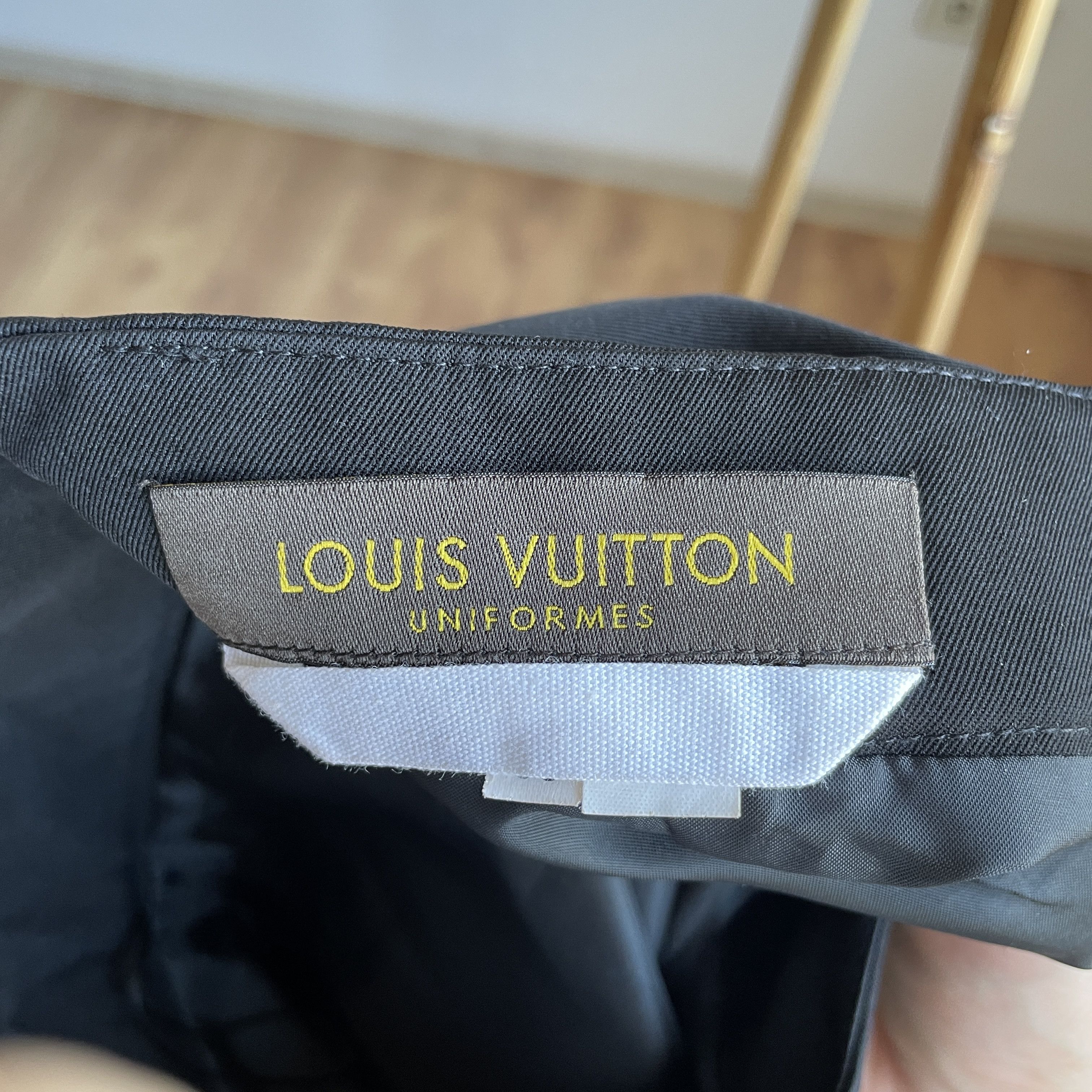 Louis Vuitton Louis Vuitton Uniformes Flared Midi Skirt Size EUR 36 Size 25" / US 0 / IT 36 - 4 Thumbnail