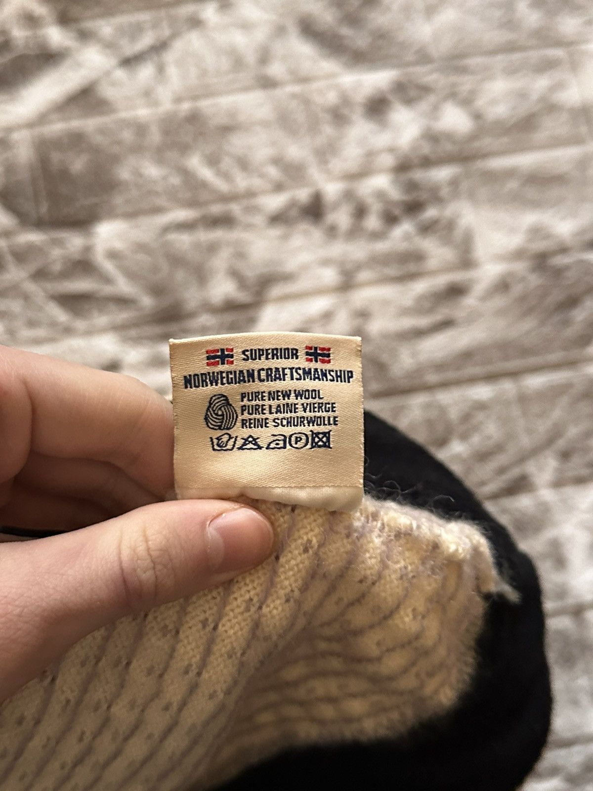 Dale Of Norway Vintage Dale of Norway Wool Knit Hat with Tassels Winter Ski Size ONE SIZE - 7 Thumbnail