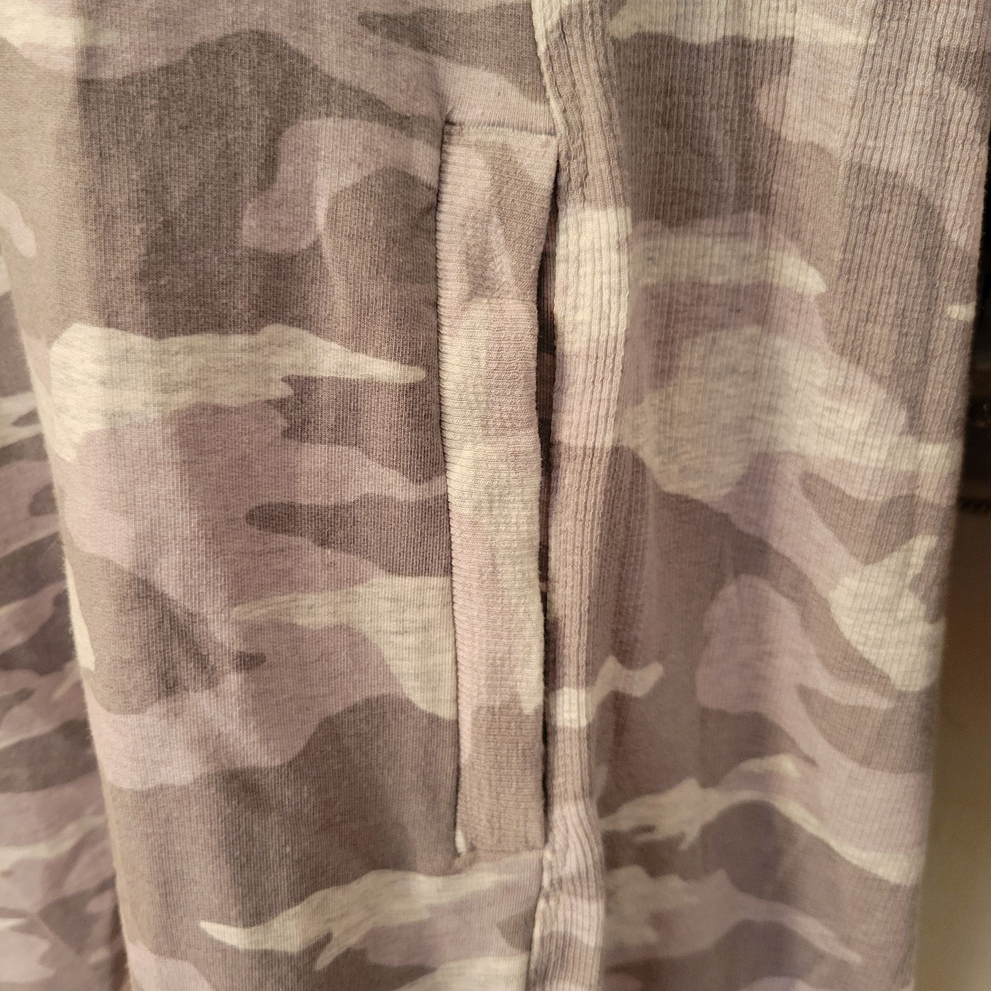 Athleta Athleta XL Balance Camo Printed Dress Long Sleeve Soft Stret Size XL / US 12-14 / IT 48-50 - 6 Thumbnail