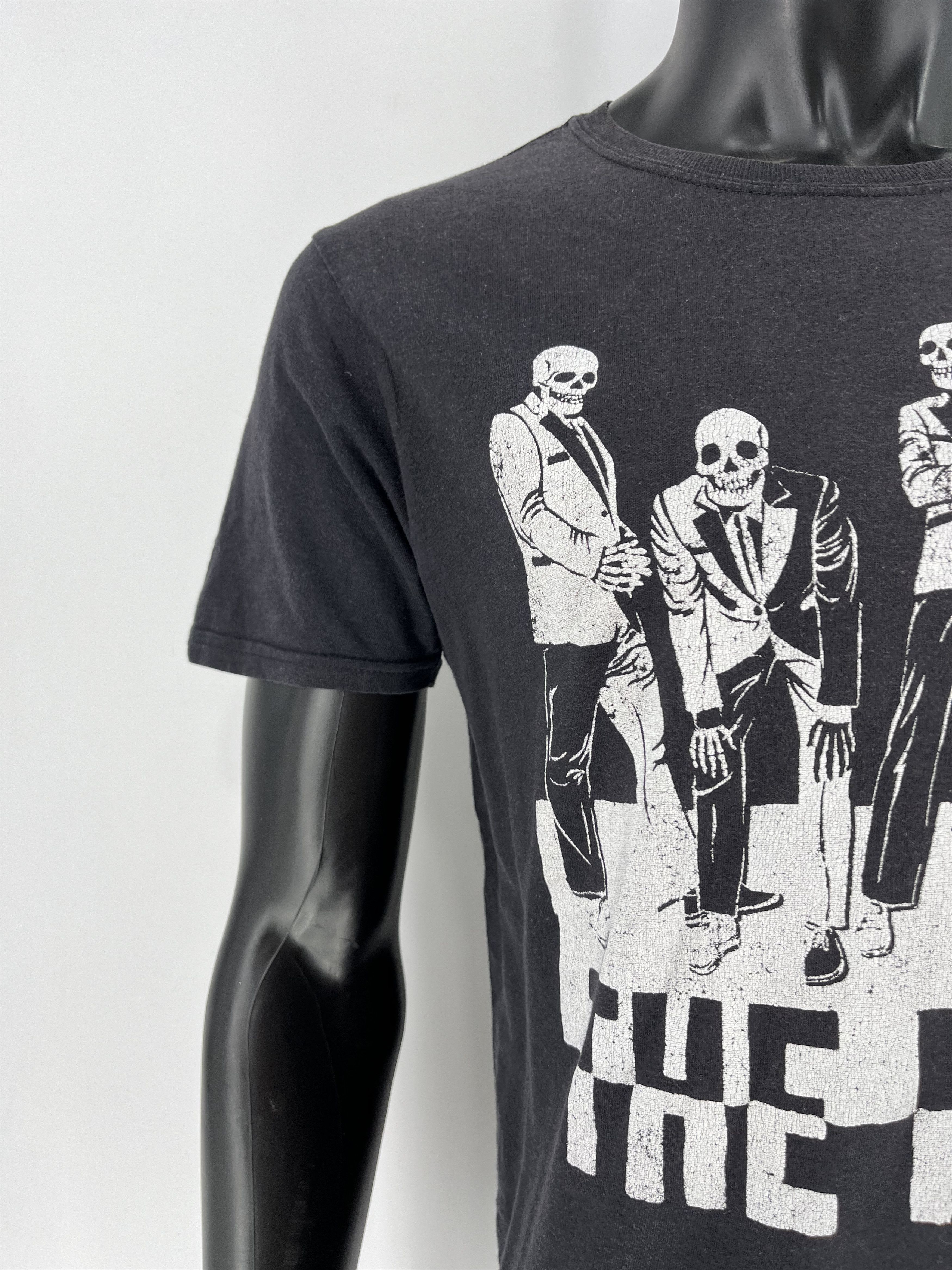 Band Tees × Vintage The Hives Tee Indie Rock Vintage Band Tees The Strokes Oasis Size US M / EU 48-50 / 2 - 6 Thumbnail