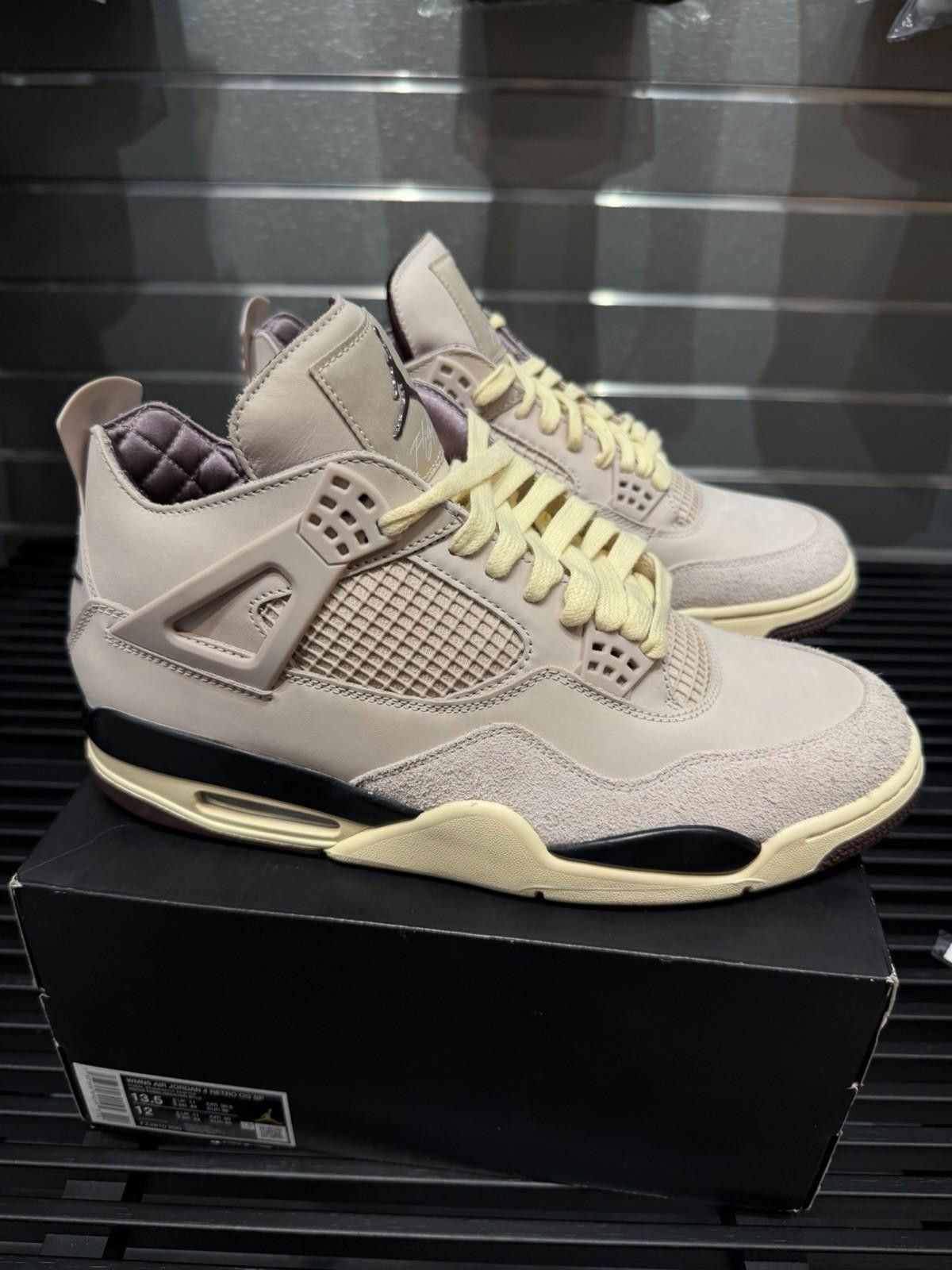 Nike Size 13.5W/12M - Jordan 4 Retro OG SP A Ma Maniére Size US 12 / IT 42 - 7 Thumbnail