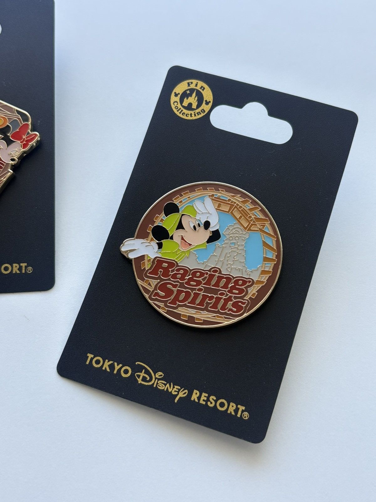 Disney Tokyo DisneySea Exclusive Pins Set – New Size ONE SIZE - 5 Thumbnail