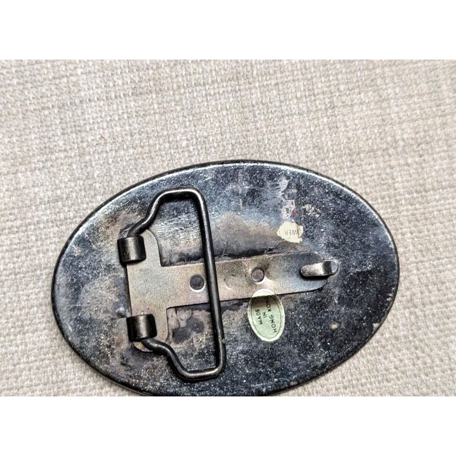 Vintage VINTAGE belt buckle TRUCKER belt Buckle Men Brass western KEEP ON TRUCKING 2.5" x 3.5" fits 1.75" USA Canada Mens Size ONE SIZE - 3 Thumbnail