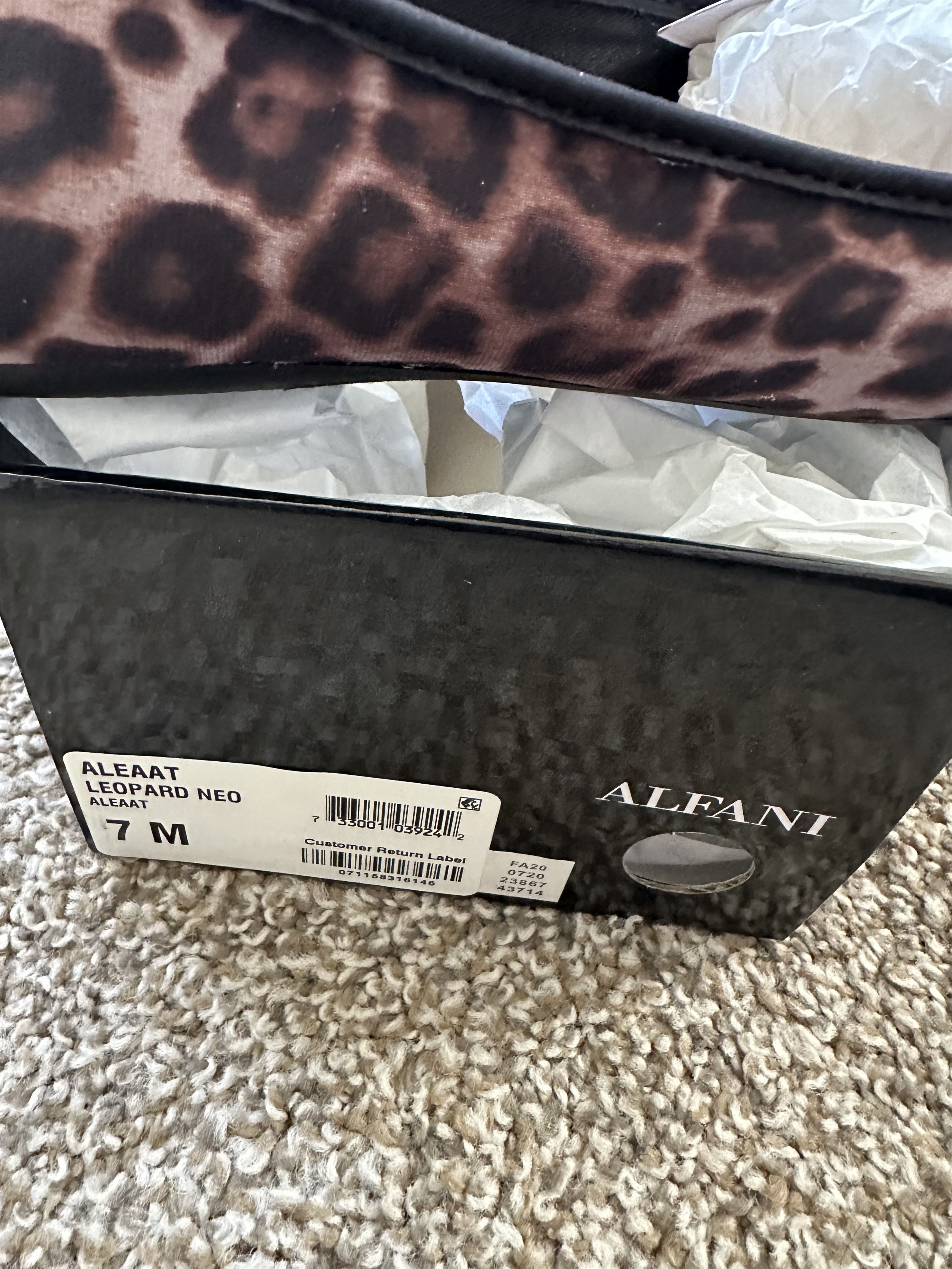Alfani Flats Size US 7 / IT 37 - 3 Thumbnail