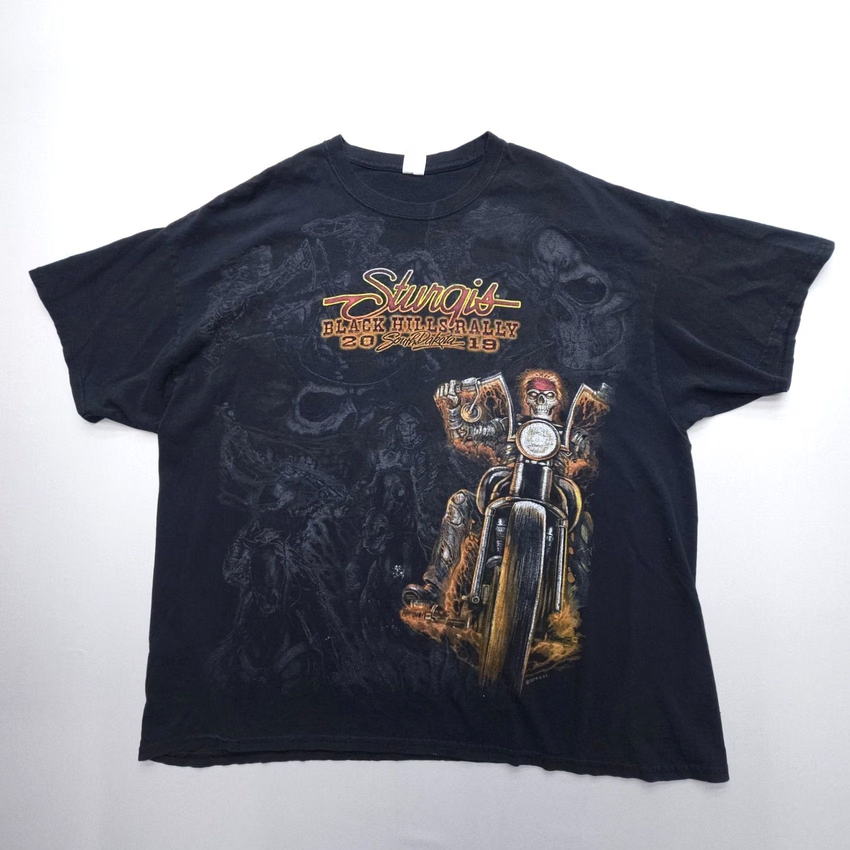 Vintage Sturgis Graphic Tee Shirt Mens XL Black Hills SD 2019 Skulls T-Shirt Cowboy Motorcycle Rock Band Size US XL / EU 56 / 4 - 2 Thumbnail