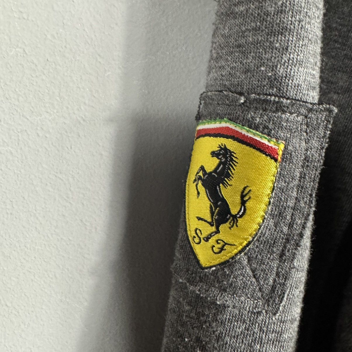 Ferrari × Puma Puma Ferrari Track Jacket Size US L / EU 52-54 / 3 - 7 Thumbnail