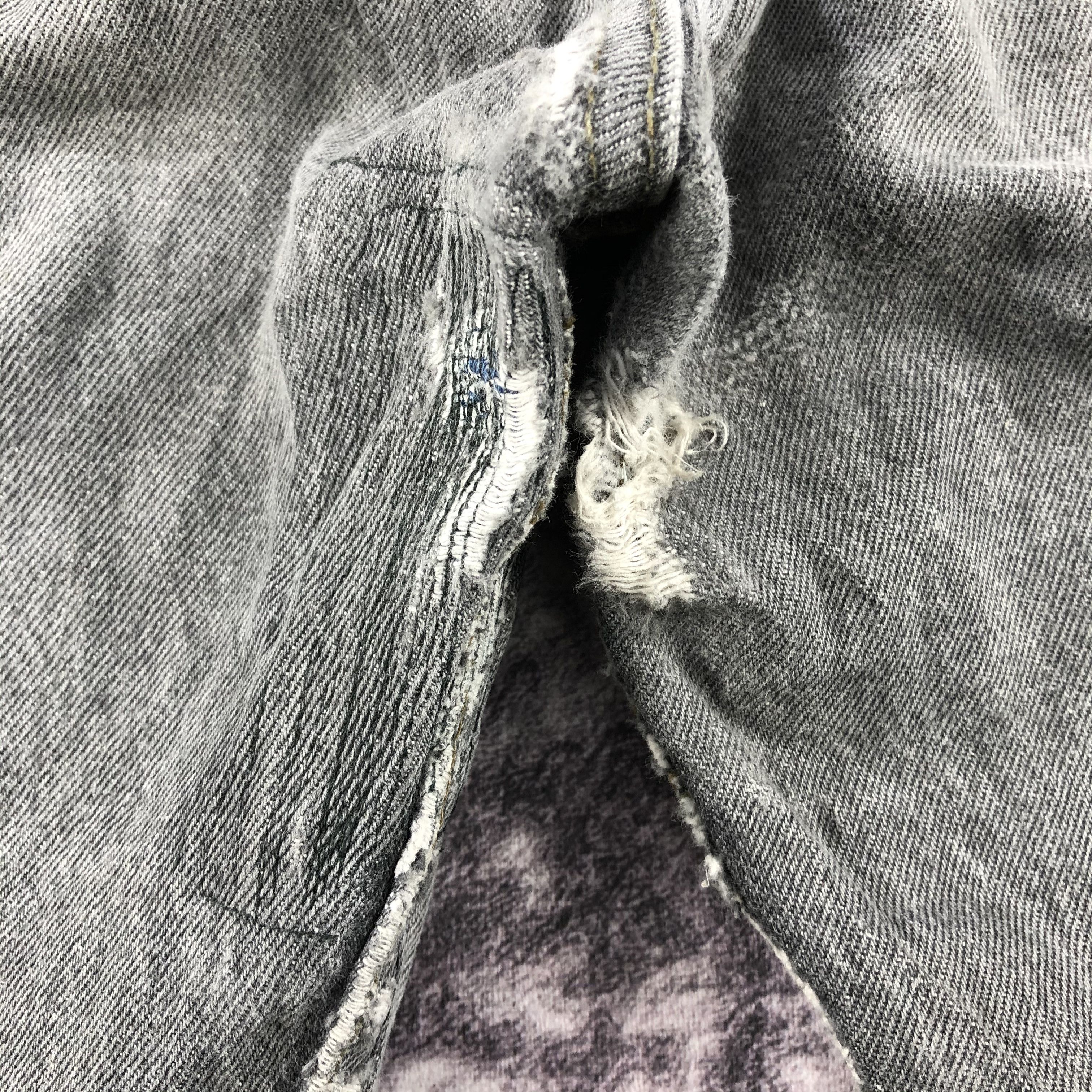 Levi's × Vintage 90s Vintage Faded Black Levis 501 Jeans-JM2104 Size US 35 - 5 Thumbnail