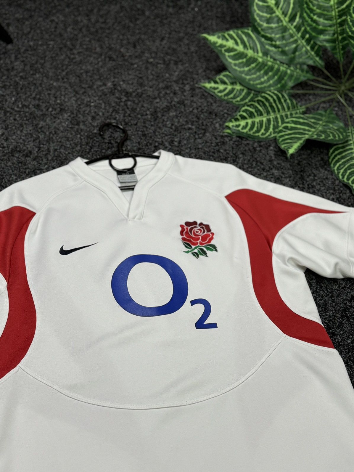 Nike Nike rugby 🏉 England 🏴󠁧󠁢󠁥󠁮󠁧󠁿 size M Size US M / EU 48-50 / 2 - 5 Thumbnail