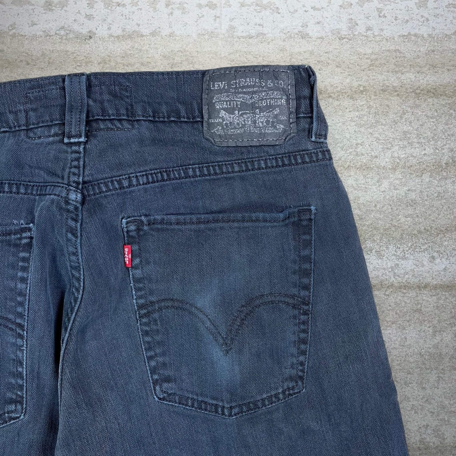 Levi's Vintage Y2K Levis Jeans 511 32x20 Slim Dark Navy Blue Wash Size US 32 / EU 48 - 3 Thumbnail