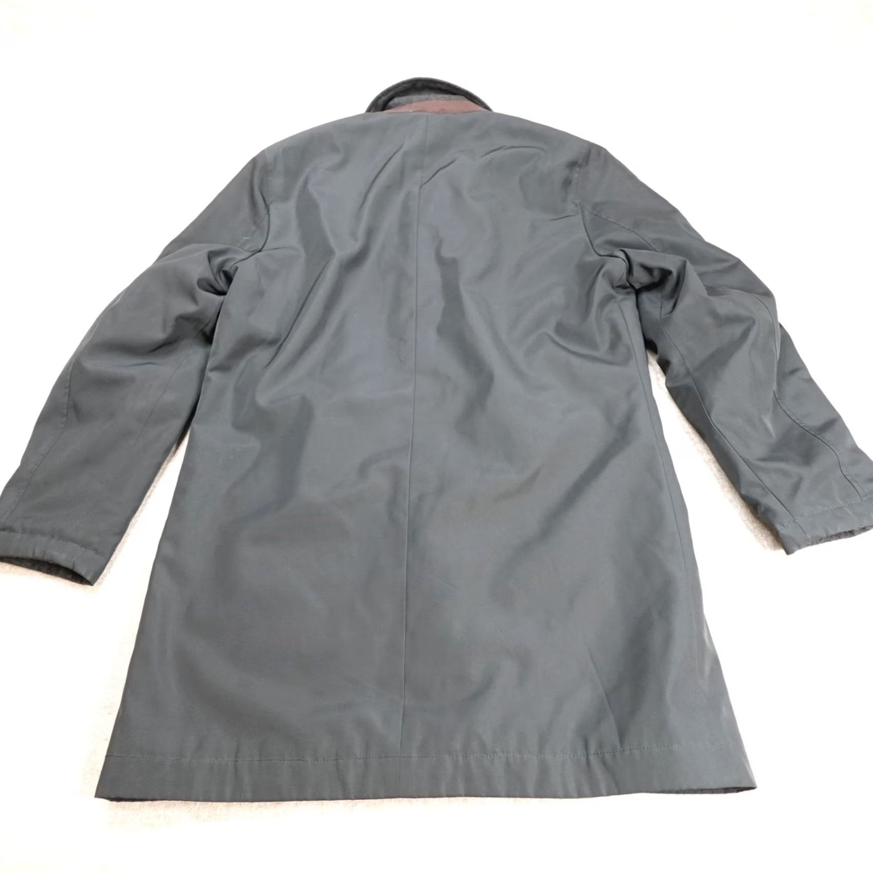 Saks Fifth Avenue Saks Fifth Avenue Topcoat Men Medium Gray Reversible Cashmere Silk Coat Size US M / EU 48-50 / 2 - 3 Thumbnail