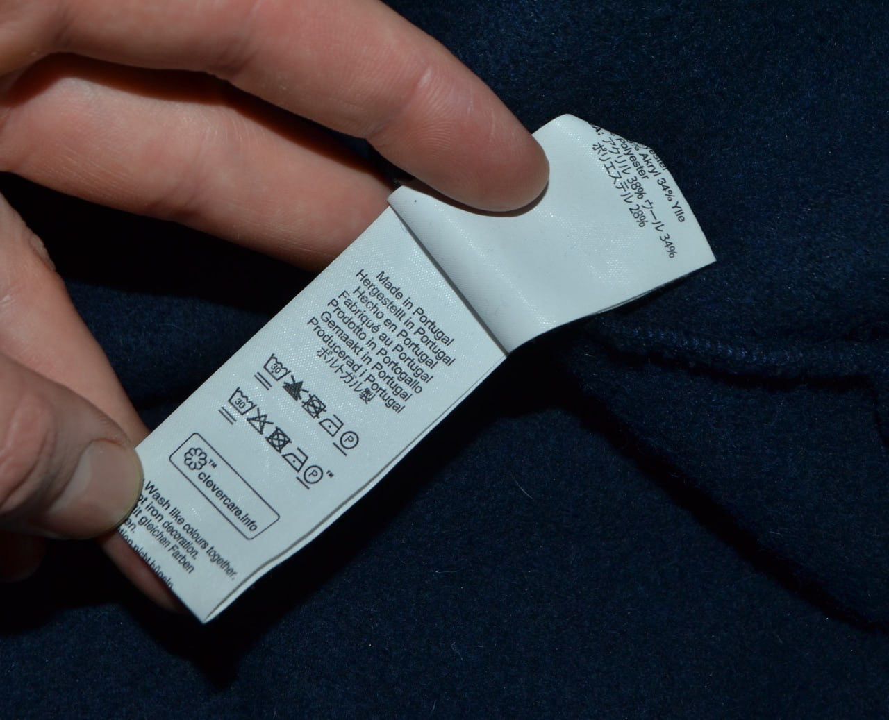 Universal Works Rare Universal Works Hoodie Teddy Blue size L Size US L / EU 52-54 / 3 - 13 Thumbnail