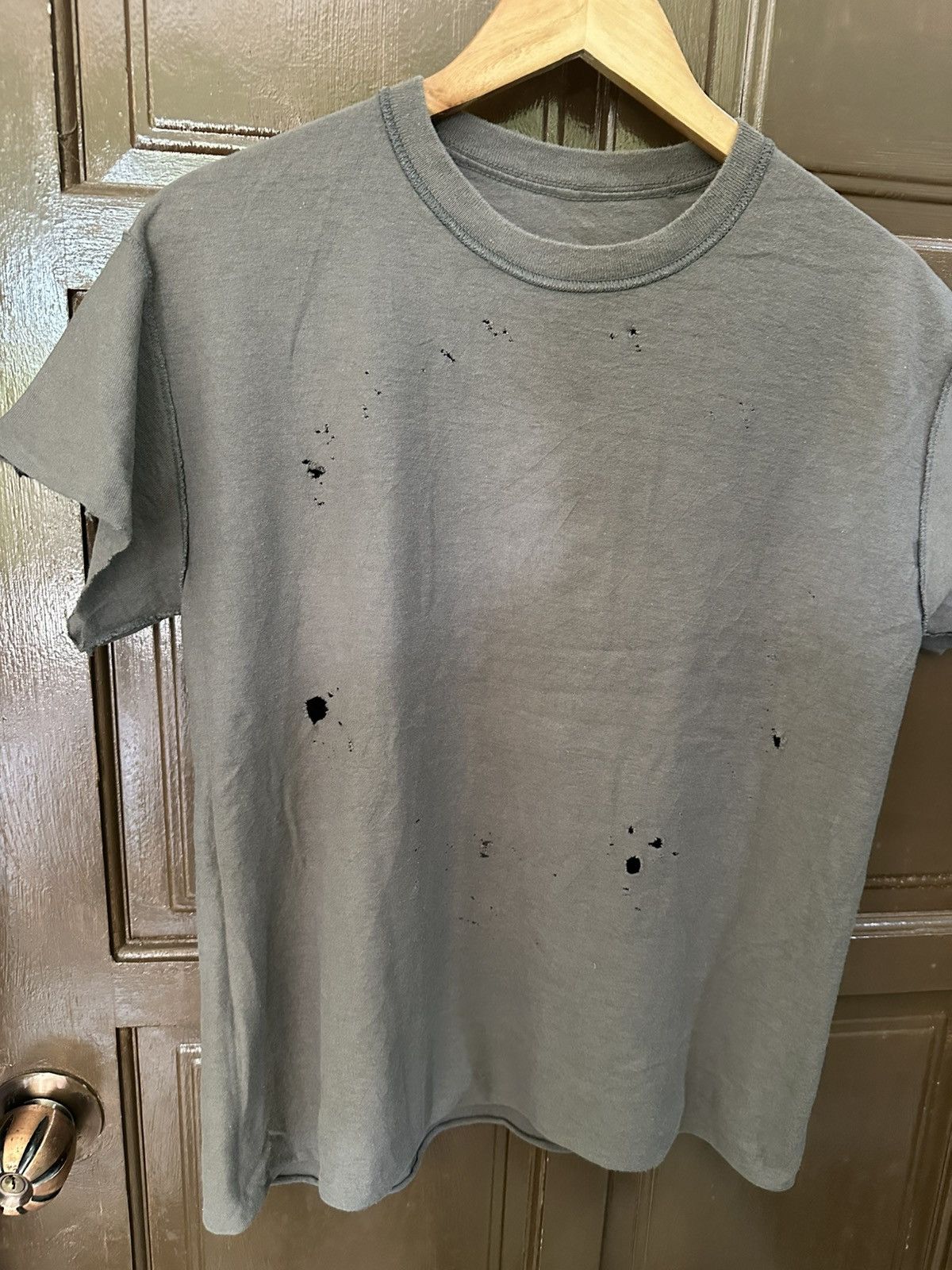 Band Tees × Guns N' Roses Gun n roses Bravado graphic logo Big hole shirt Size US M / EU 48-50 / 2 - 7 Thumbnail