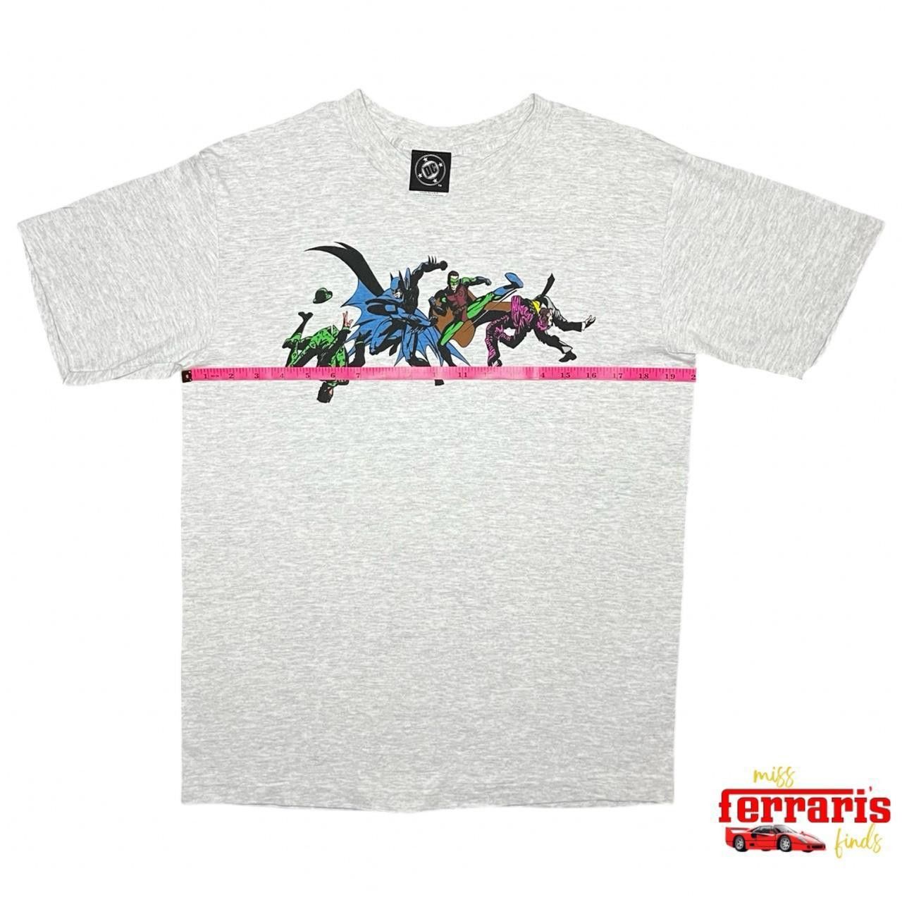 DC Comics 1994 Single Stitch Official DC Comics t-shirt size medium Size US M / EU 48-50 / 2 - 7 Thumbnail