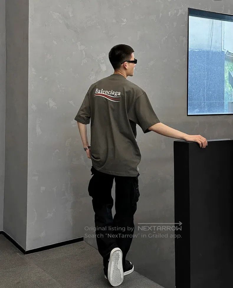 Balenciaga Balenciaga Gray Coke Wave Destroyed Short Sleeve Size US S / EU 44-46 / 1 - 9 Thumbnail