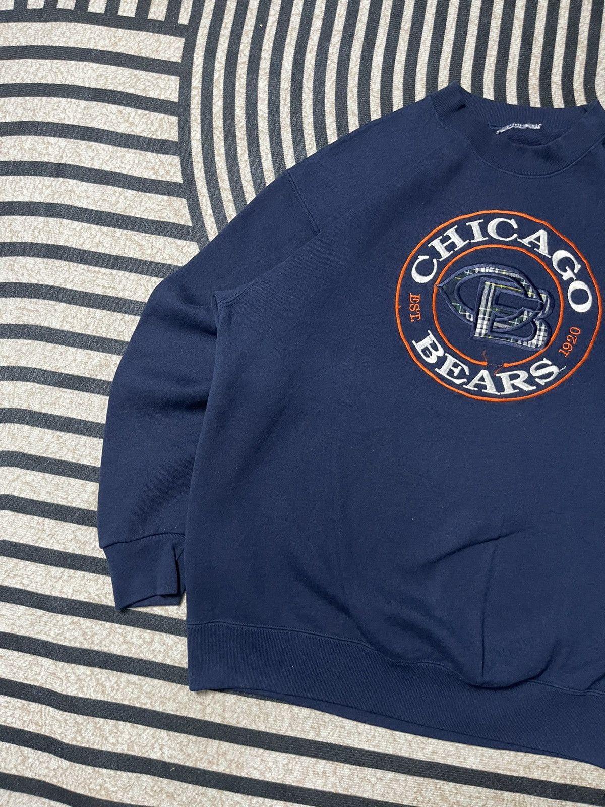 NFL 90s NFL CHICAGO BEARS EMBROIDERED LOGO CREWNECK Size US L / EU 52-54 / 3 - 3 Thumbnail