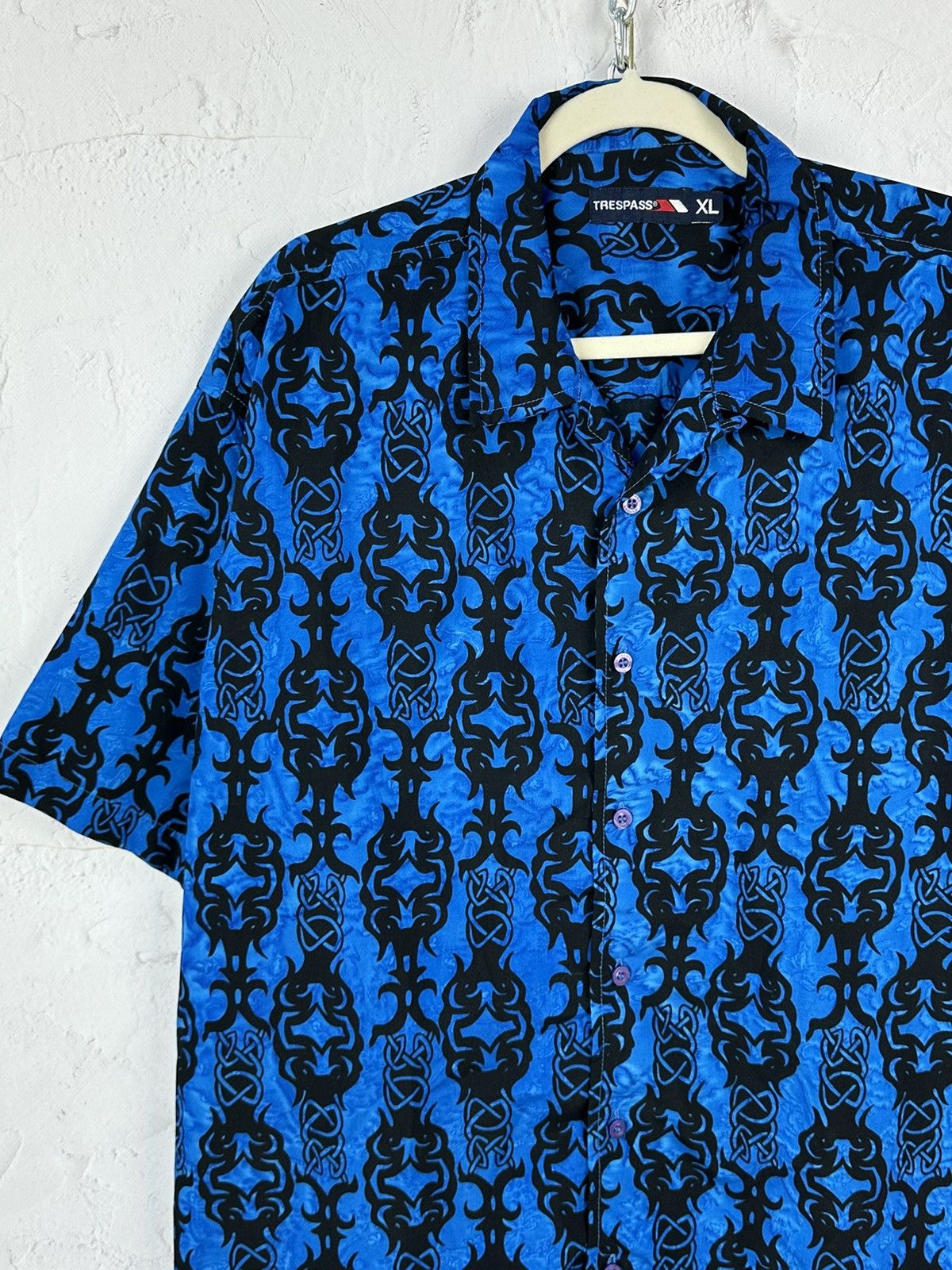 Vintage Y2K Vintage Printed Crazy Short Sleeve Shirt Size US XL / EU 56 / 4 - 2 Thumbnail