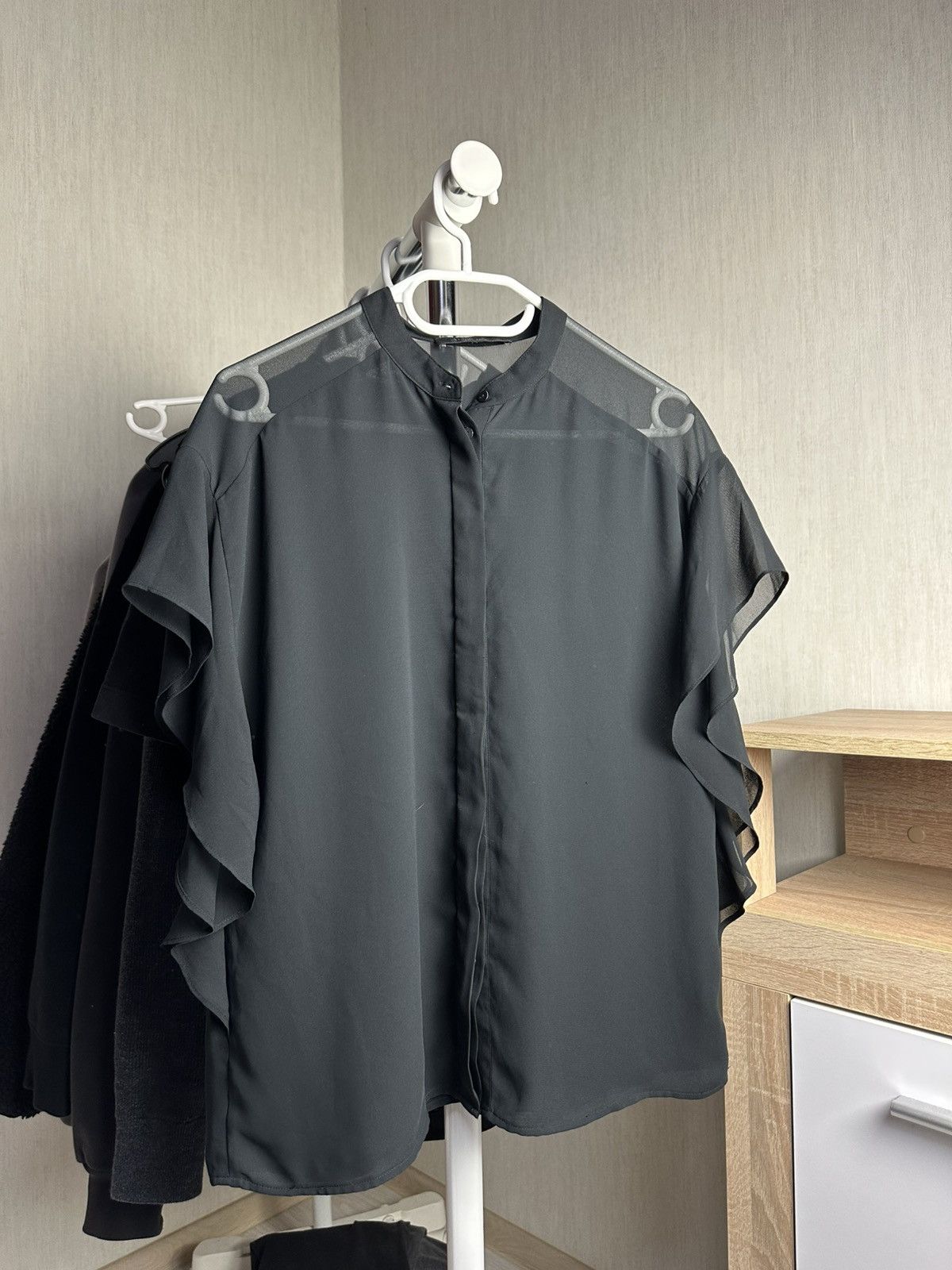 Allsaints Allsaints Womens Shirt Size M / US 6-8 / IT 42-44 - 1 Thumbnail