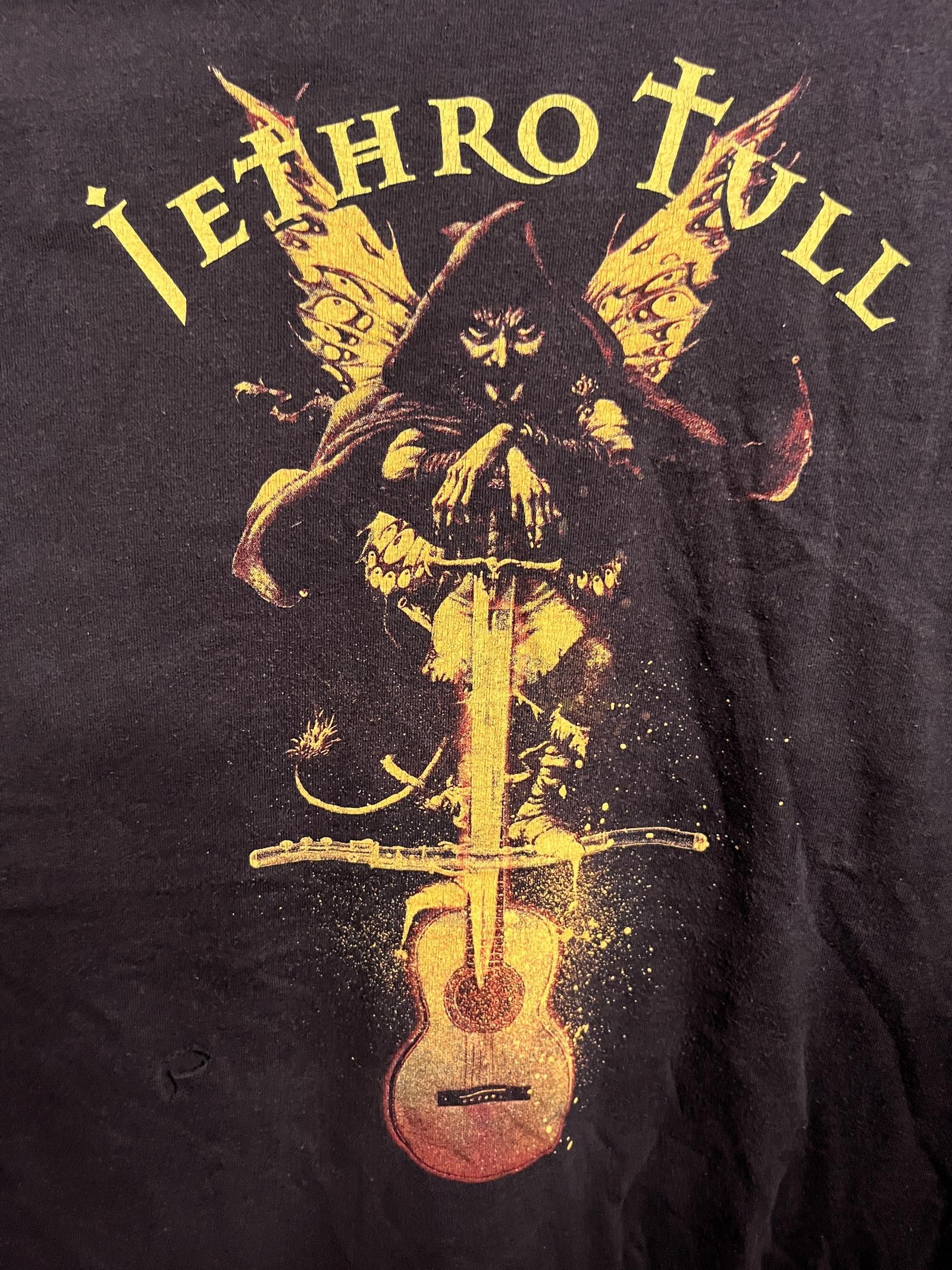 Designer Vintage Jethro Tull T-shirt 2007 Tour - Broadsword Logo -XL Size US XL / EU 56 / 4 - 4 Thumbnail
