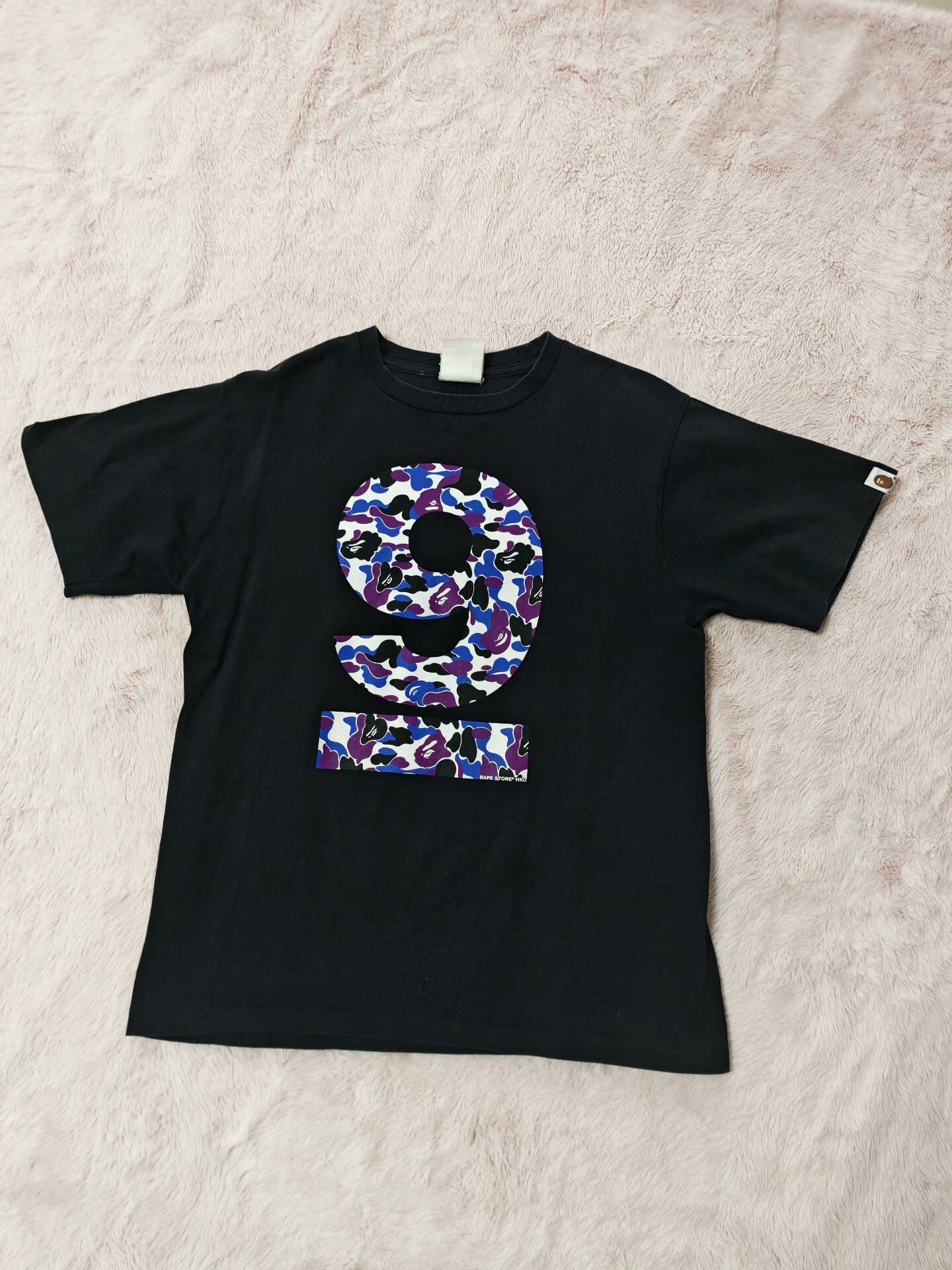 Bape Bape T-Shirt M Men Size US M / EU 48-50 / 2 - 1 Thumbnail