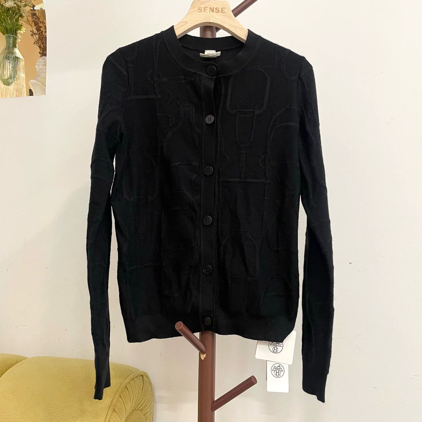 Hermes Hermes Stirrup Buckle Cashmere Cardigan Size US S / EU 44-46 / 1 - 1 Thumbnail