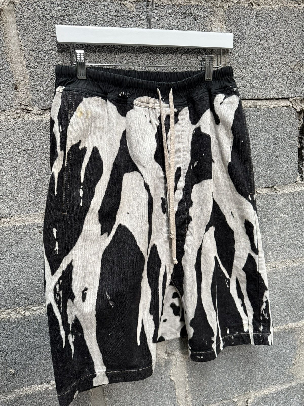 Rick Owens FW16 Rick Owens Mastadon Vomit Shorts Size US 32 / EU 48 - 3 Thumbnail