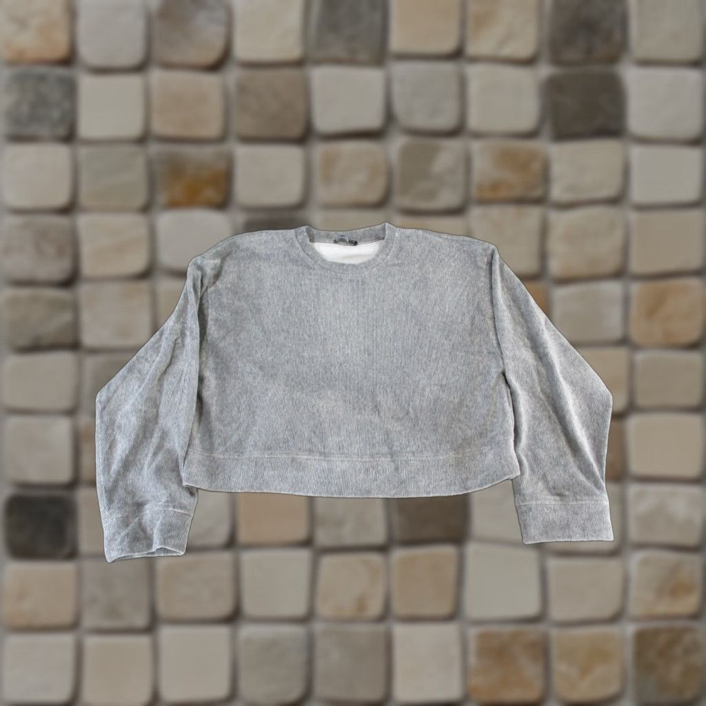 Zara Zara Sweater Women's Adult Small Gray Pullover Size S / US 4 / IT 40 - 1 Thumbnail