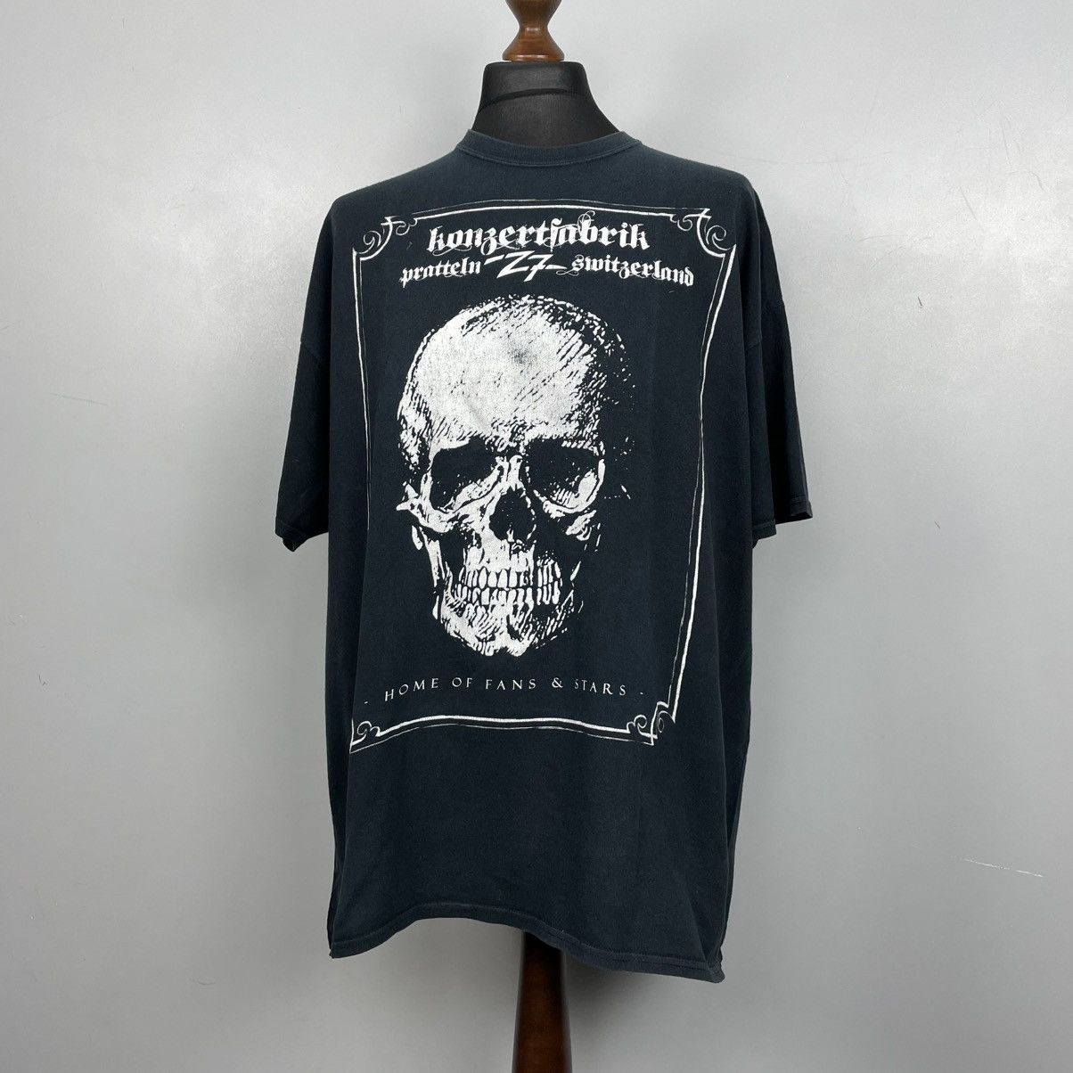 Band Tees × Vintage Vintage avantgarde punk rock t-shirt style y2k Size US XL / EU 56 / 4 - 1 Thumbnail