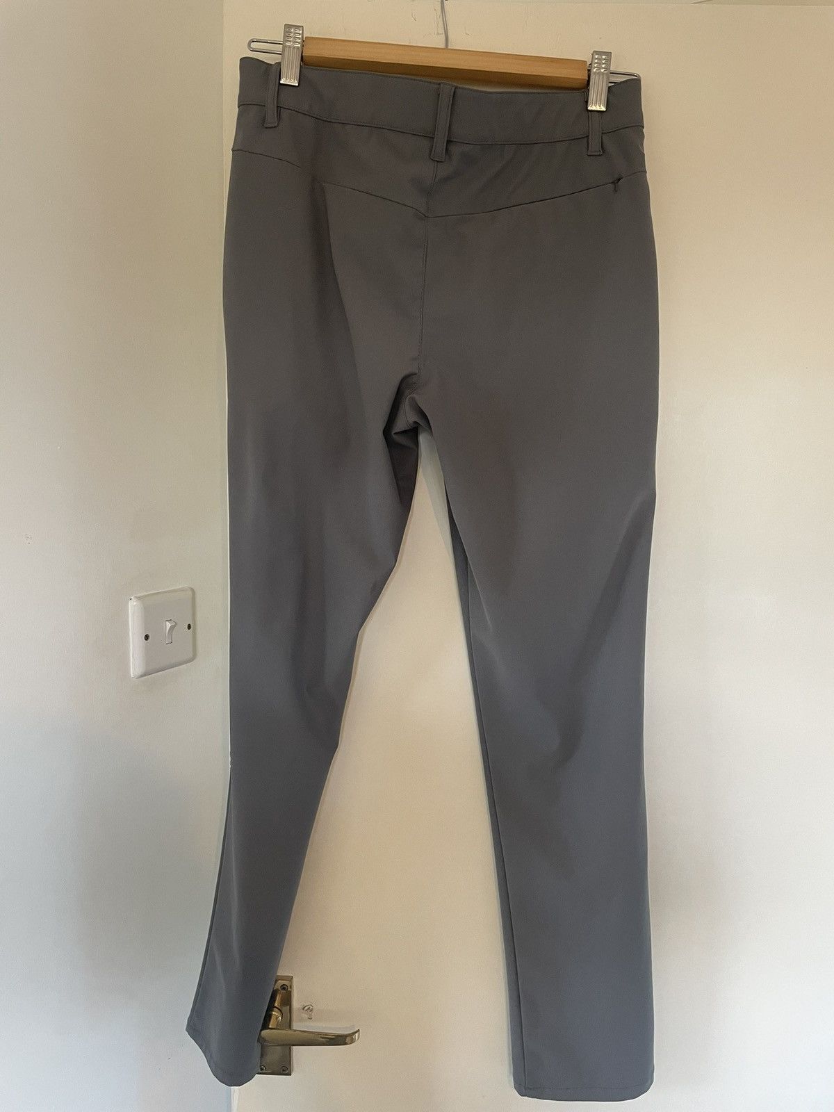 Rsq RSQ SkinnyJeans grey 28W 30L used great condition chino-ish Size US 28 / EU 44 - 2 Thumbnail